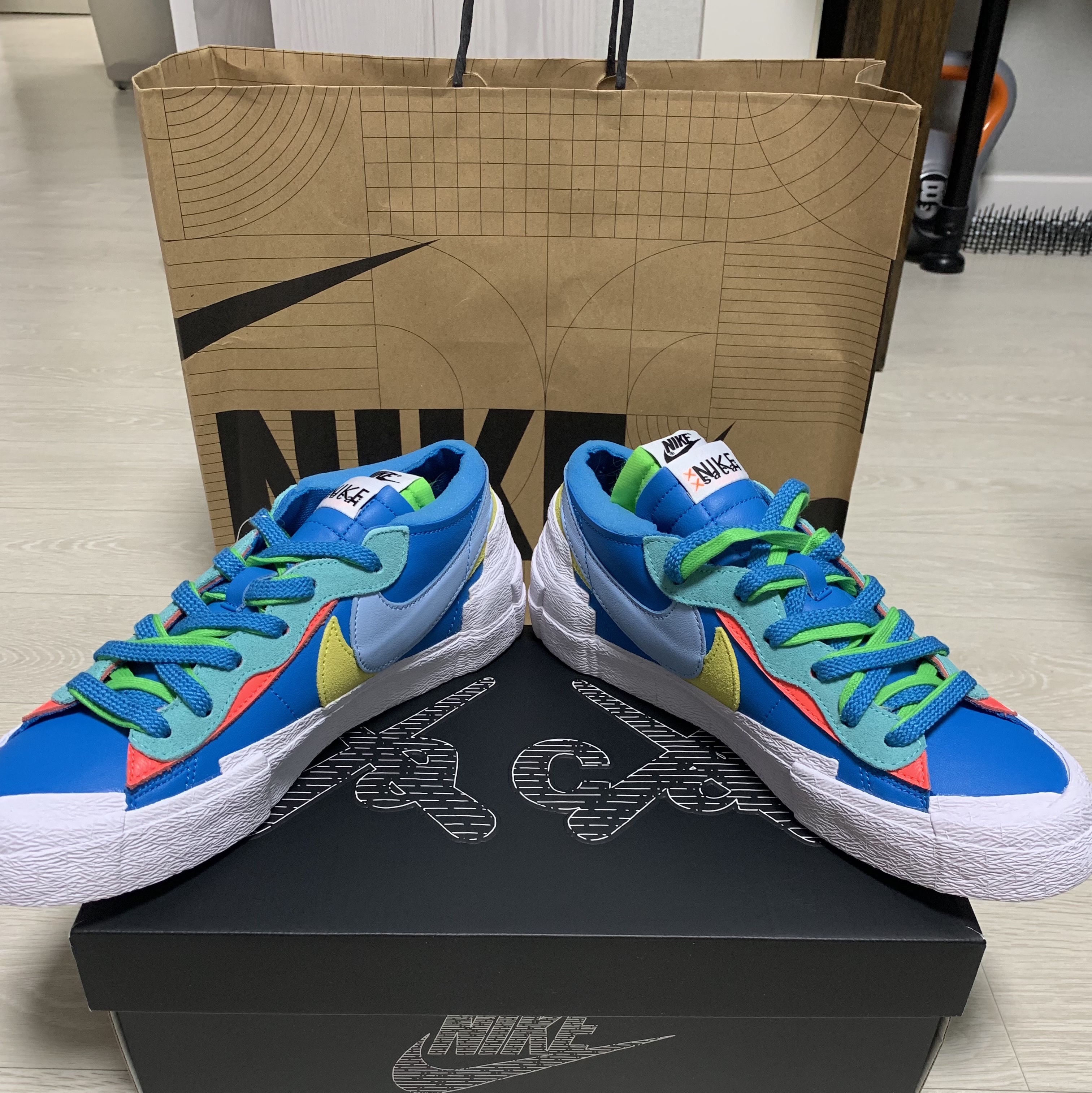 Nike x Sacai x Kaws Blazer Low Neptune Blue 착용 스타일