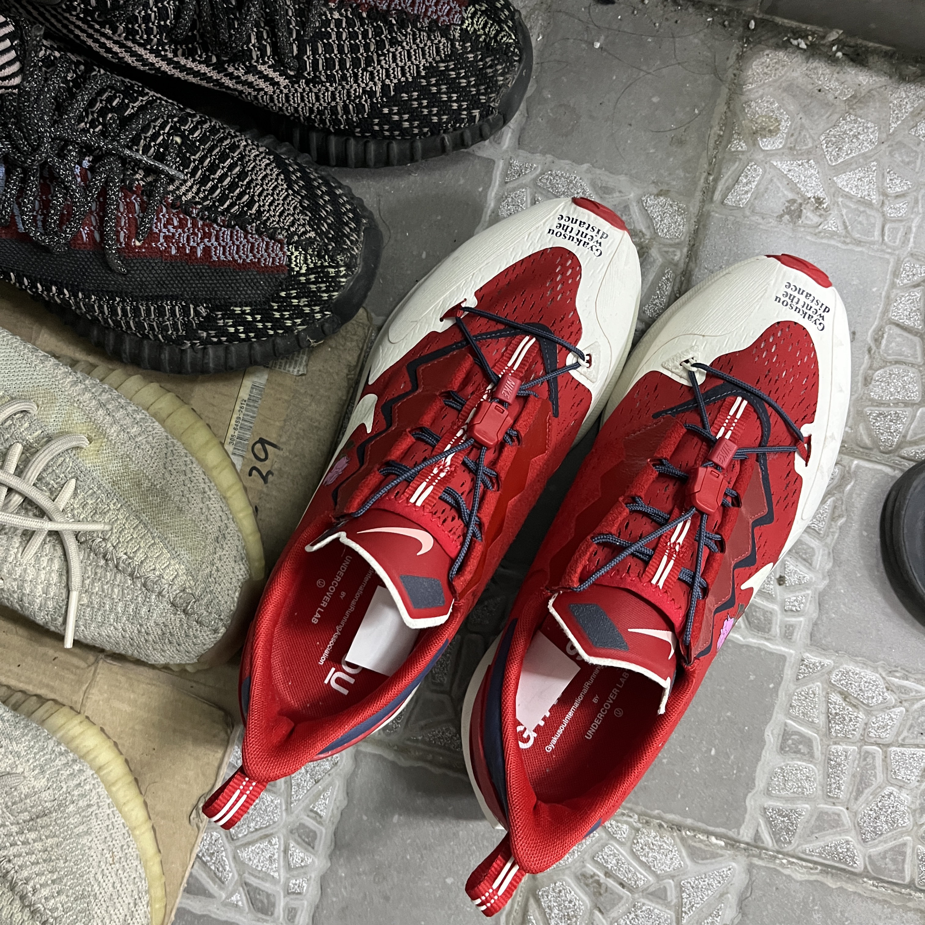 Nike x Undercover Gyakusou Air Zoom Pegasus 36 Trail Red 착용 스타일
