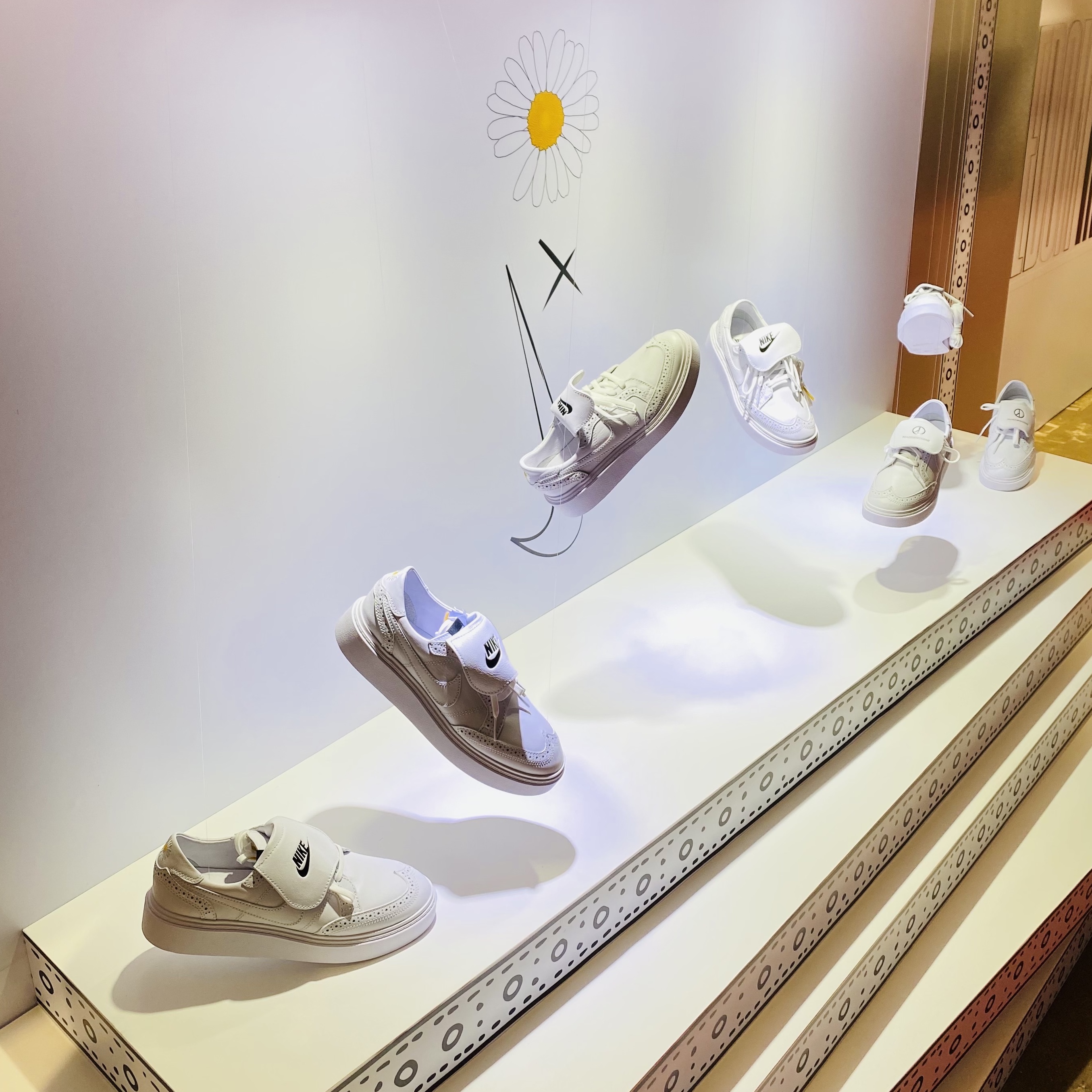 Nike x Peaceminusone Kwondo1 White 착용 스타일 - 2