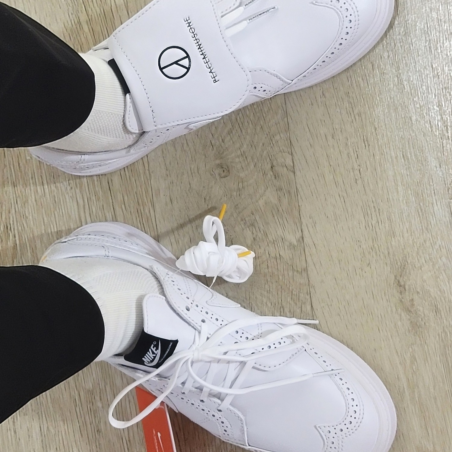 Nike x Peaceminusone Kwondo1 White 착용 스타일 - 2
