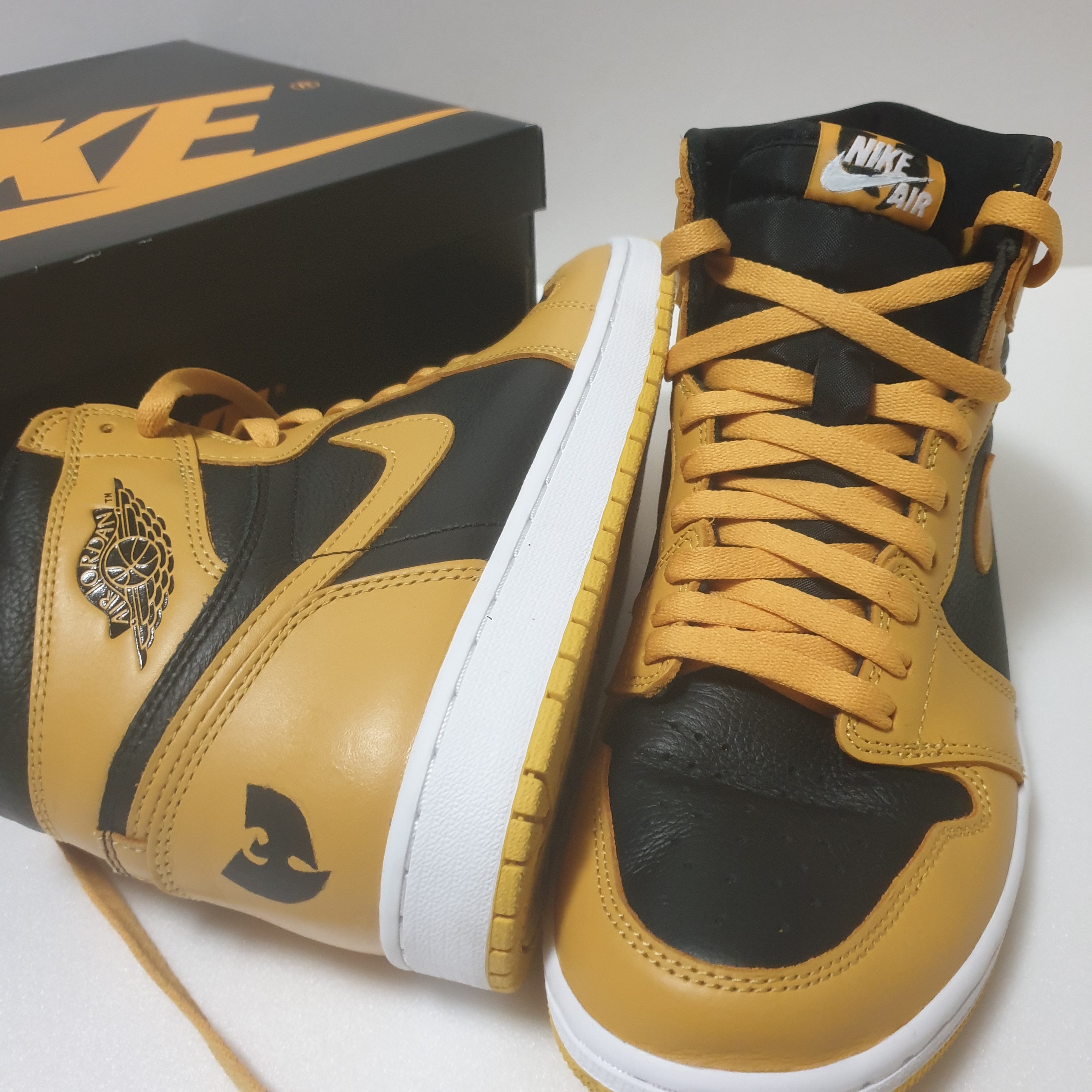 Jordan 1 Retro High OG Pollen 착용 스타일 - 2