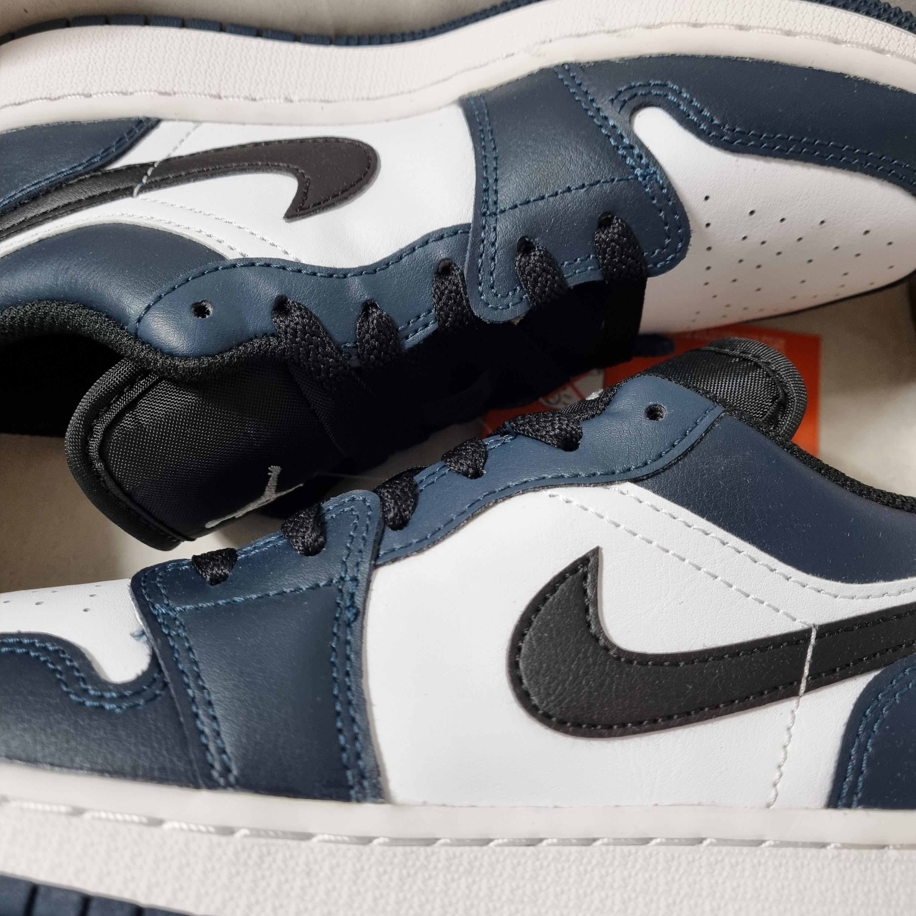 (GS) Jordan 1 Low Armory Navy 착용 스타일