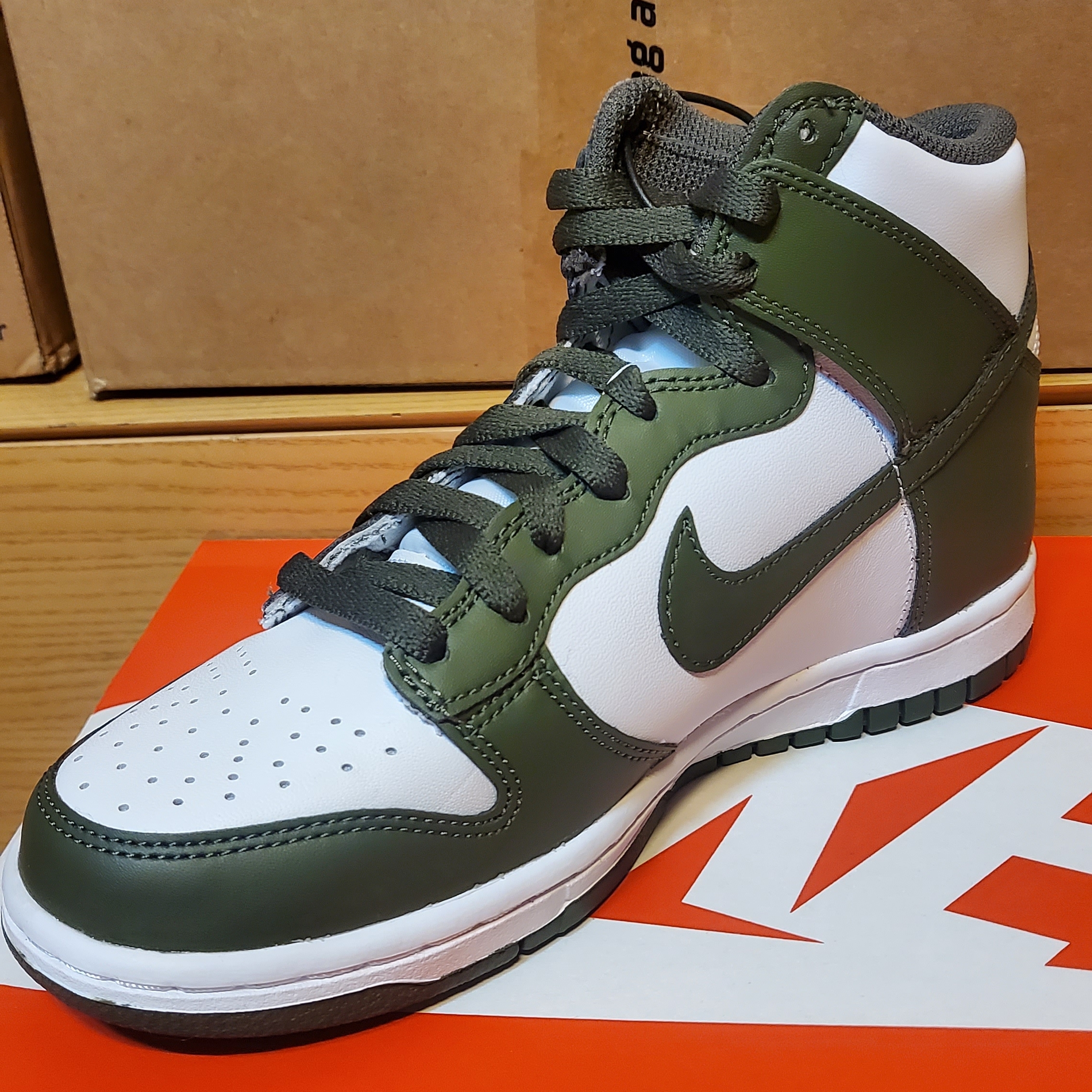 (GS) Nike Dunk High Cargo Khaki 착용 스타일