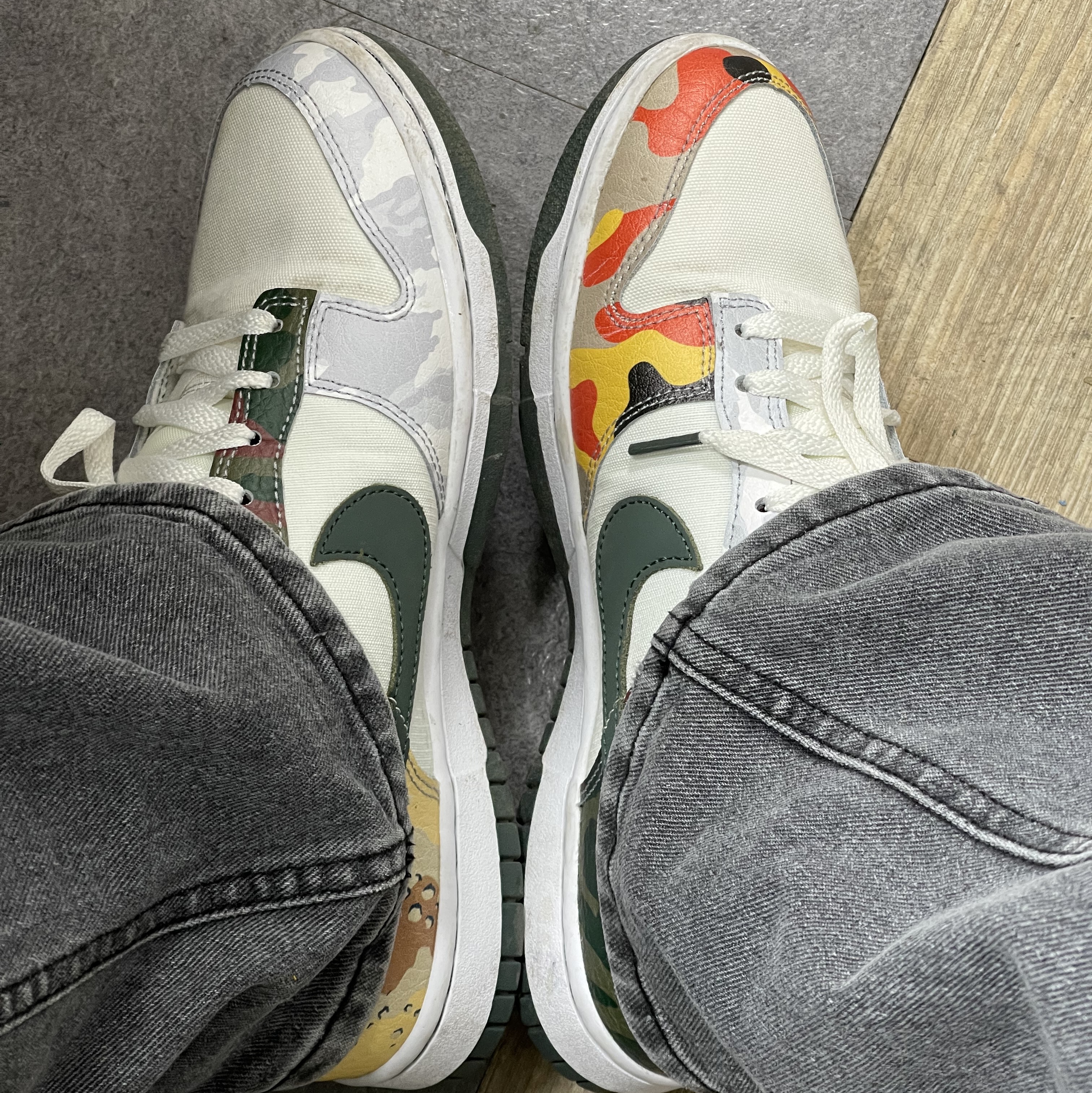 Nike Dunk Low SE Sail Multi Camo 착용 스타일 - 1