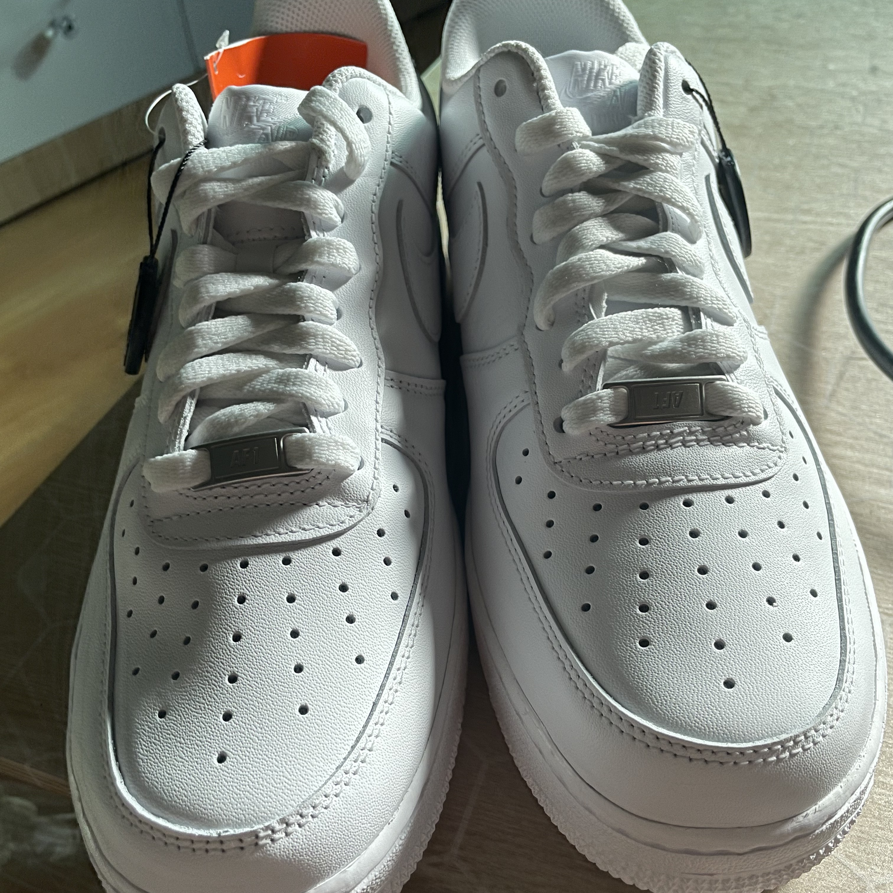 Nike Air Force 1 '07 Low White 착용 스타일 - 2