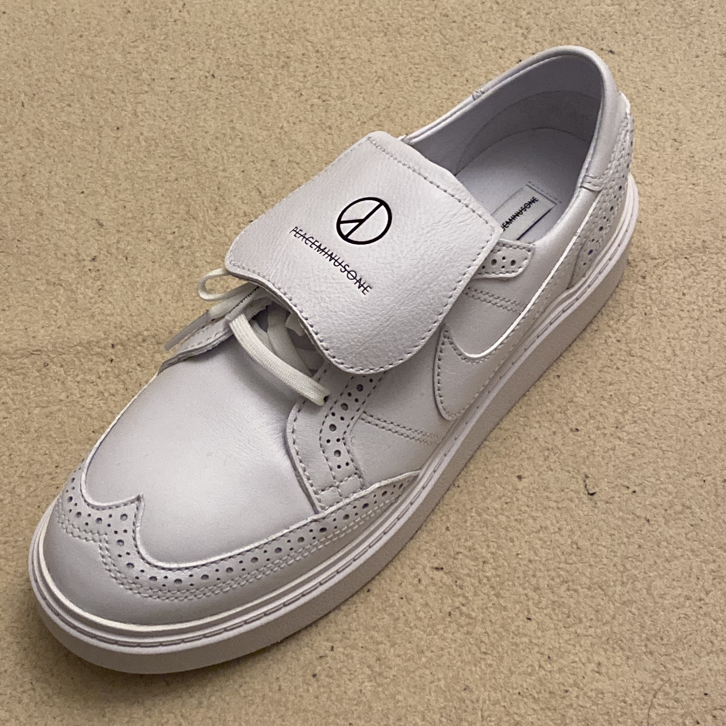 Nike x Peaceminusone Kwondo1 White 착용 스타일 - 2