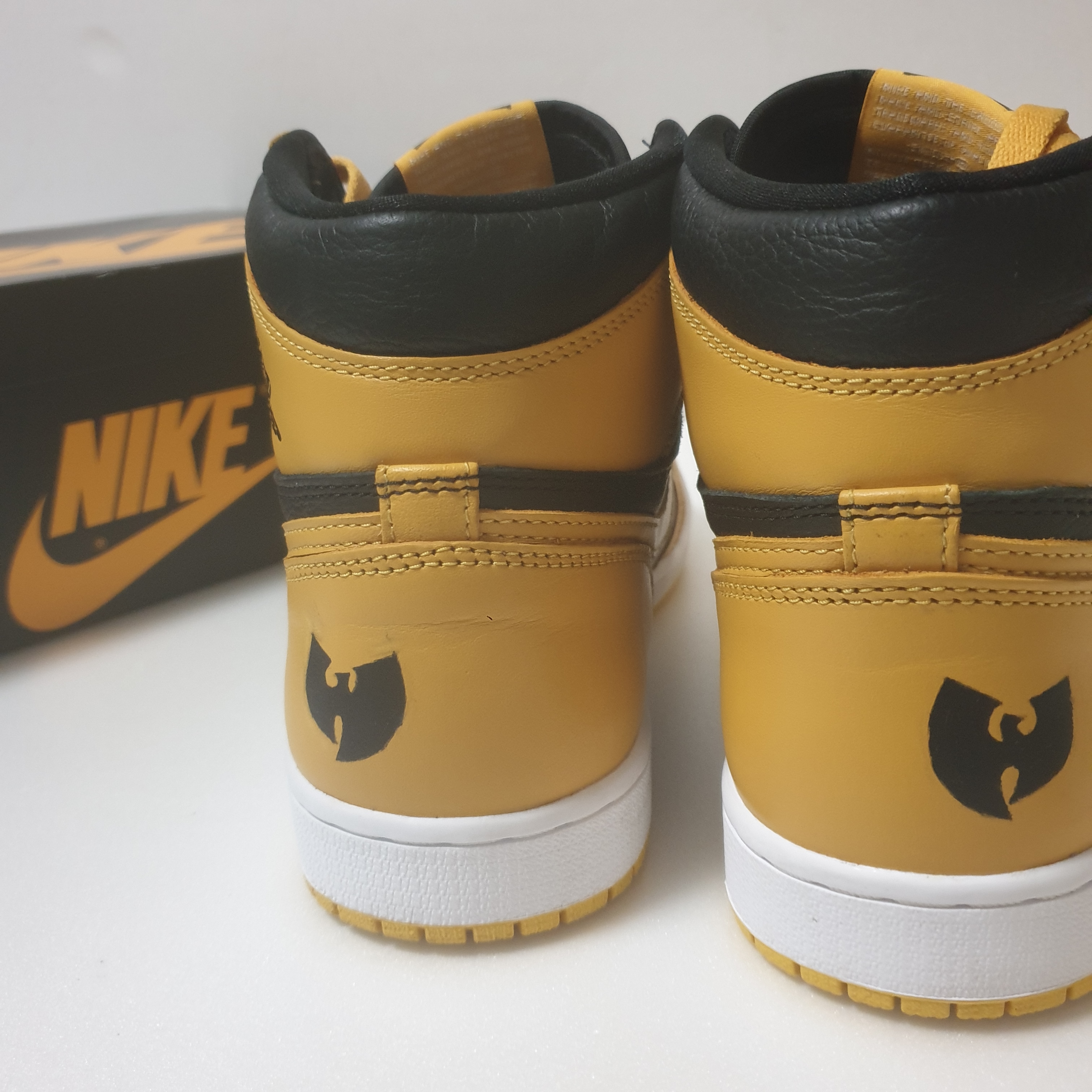 Jordan 1 Retro High OG Pollen 착용 스타일 - 4