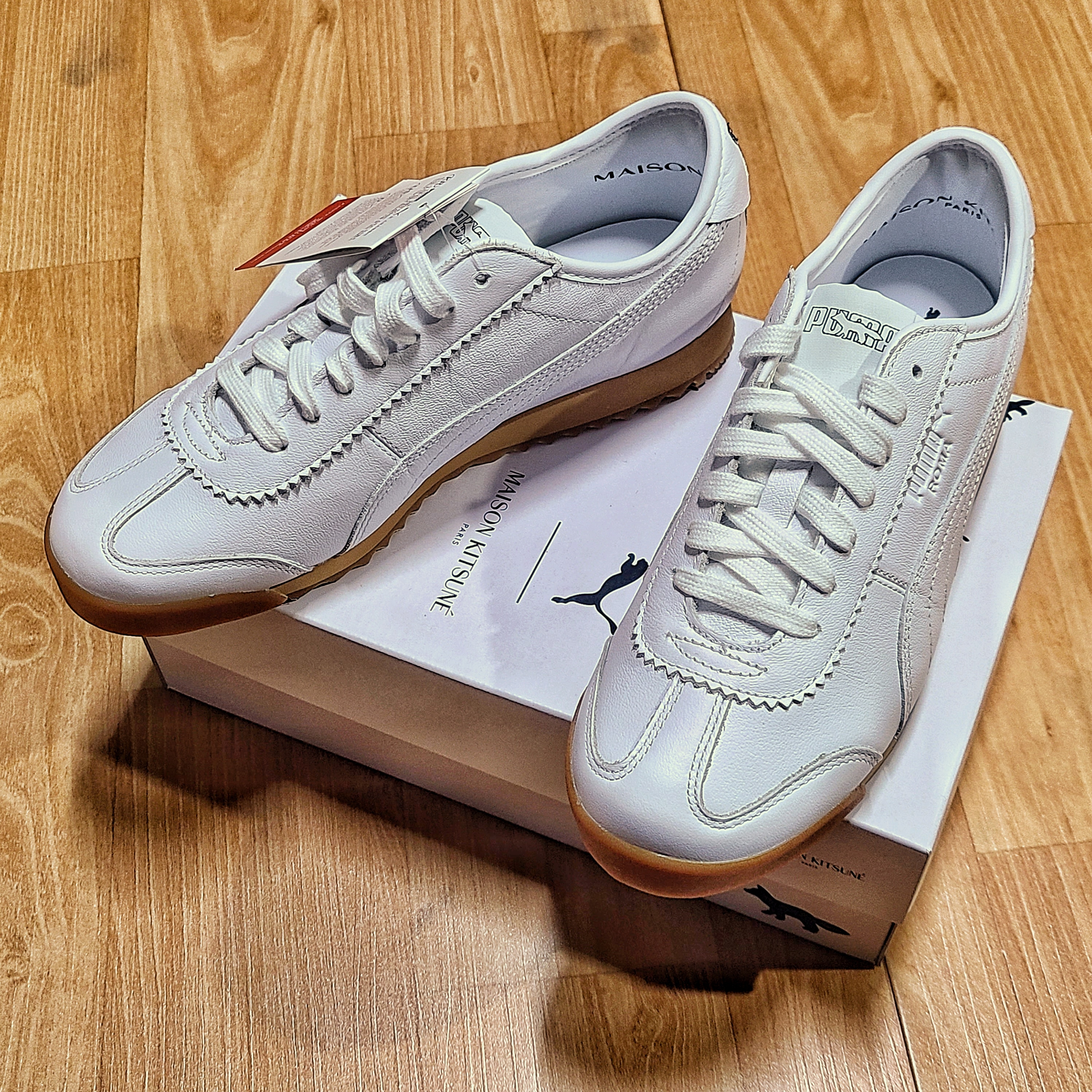 Puma x Maison Kitsune Roma White 착용 스타일 - 1