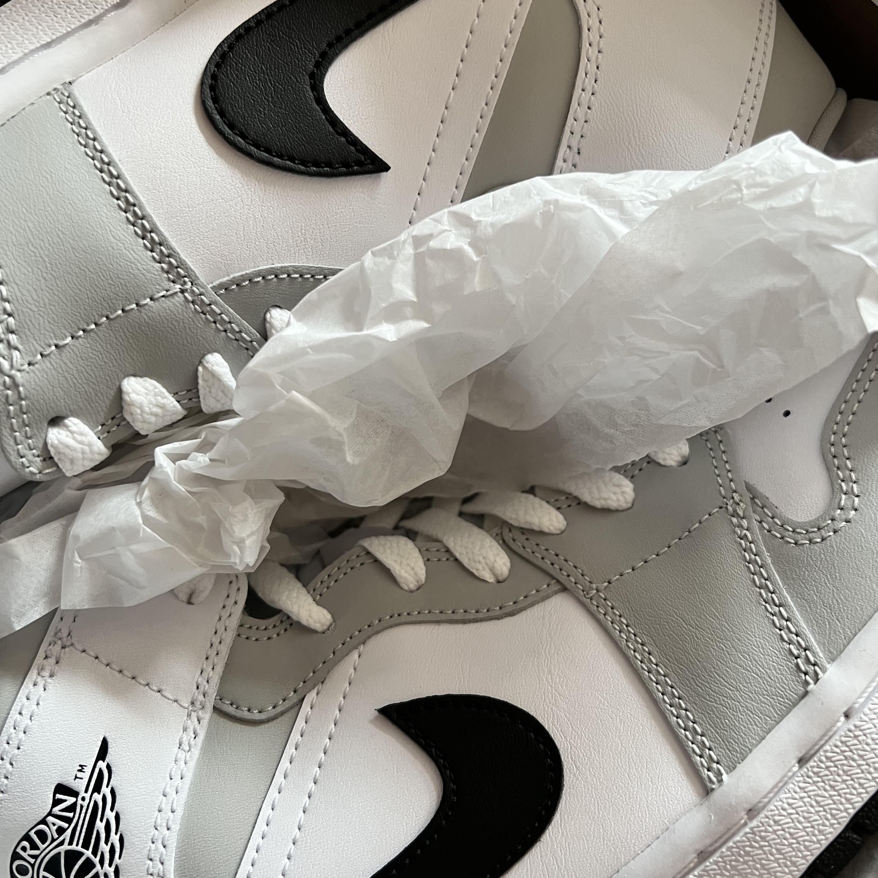 (W) Jordan 1 Mid Grey Fog 착용 스타일 - 3