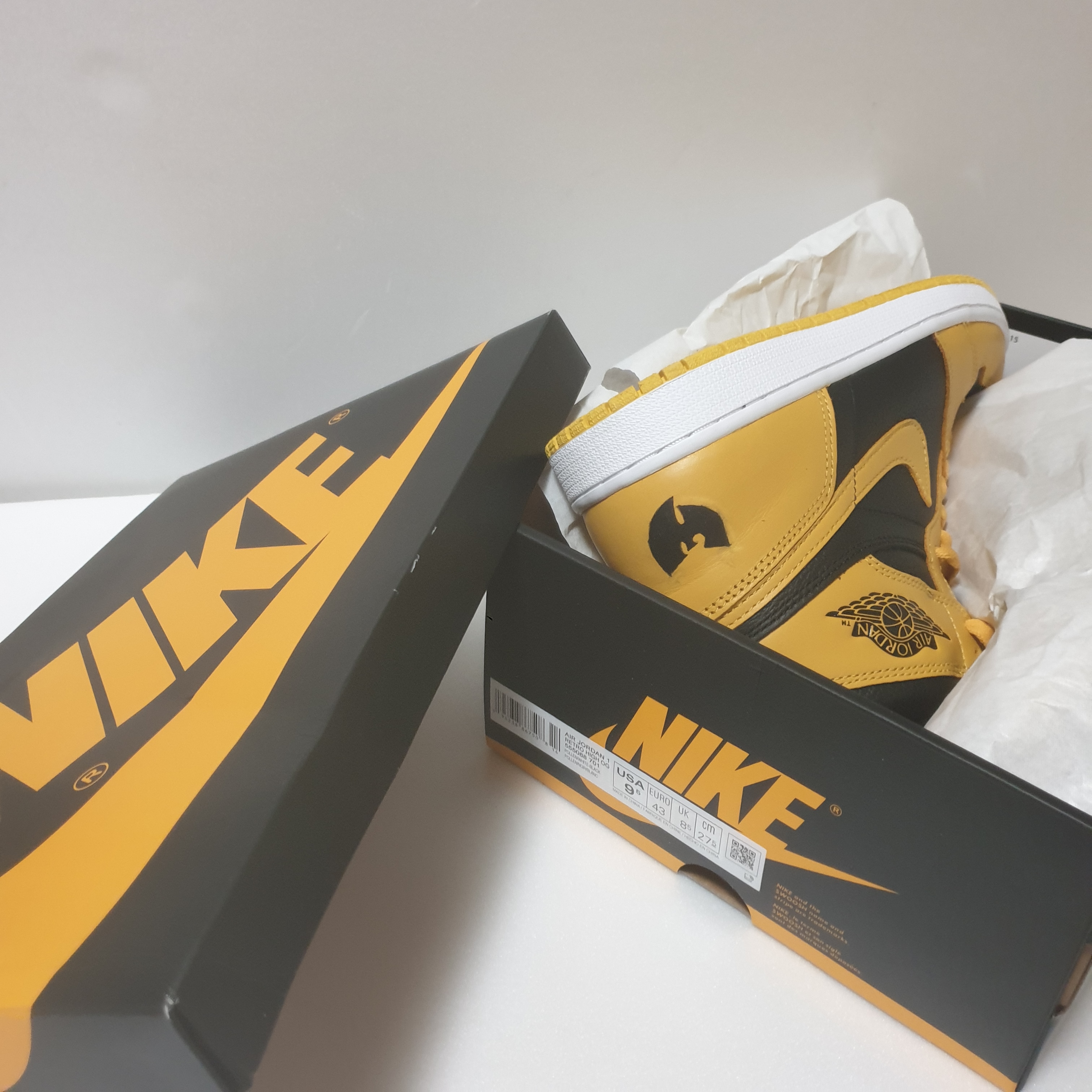 Jordan 1 Retro High OG Pollen 착용 스타일 - 1
