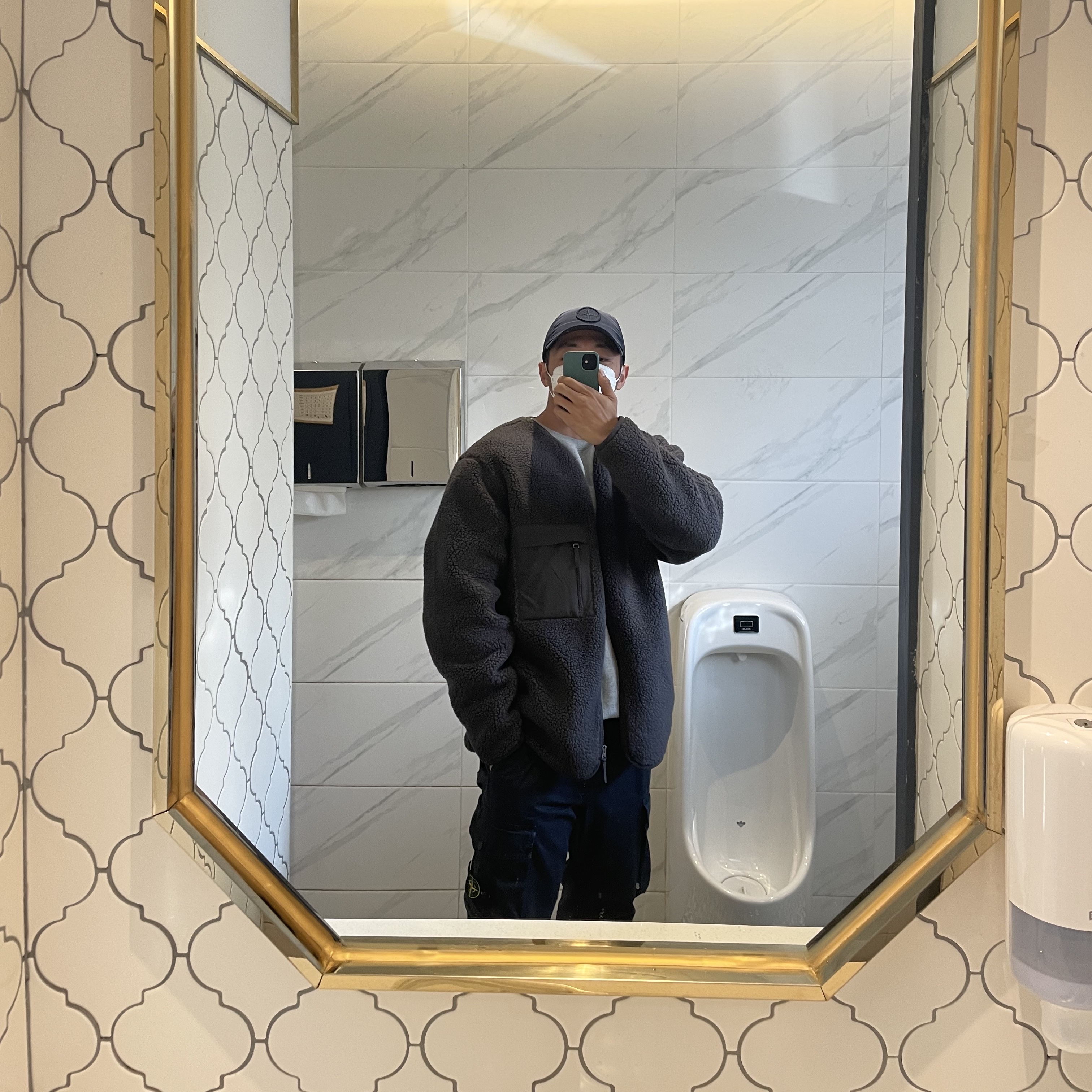 Stone Island 312WA T.CO+OLD Cargo Pants Navy Blue - 20SS 착용 스타일