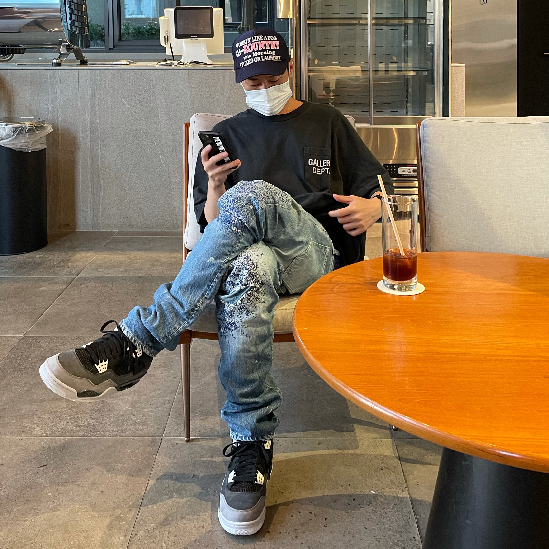 Jordan 4 Retro Fear Pack 착용 스타일
