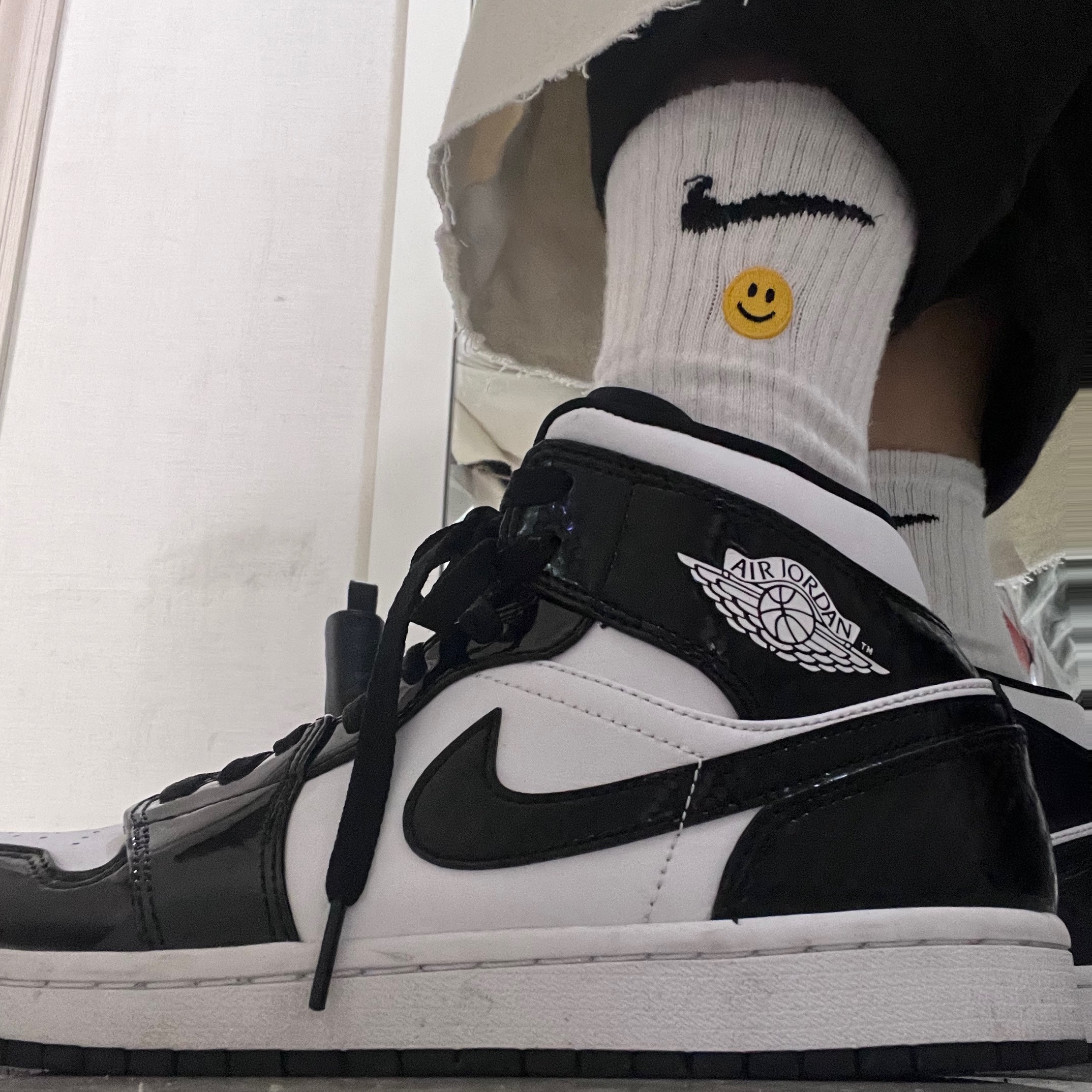 Jordan 1 Mid SE ASW Black 착용 스타일 - 3