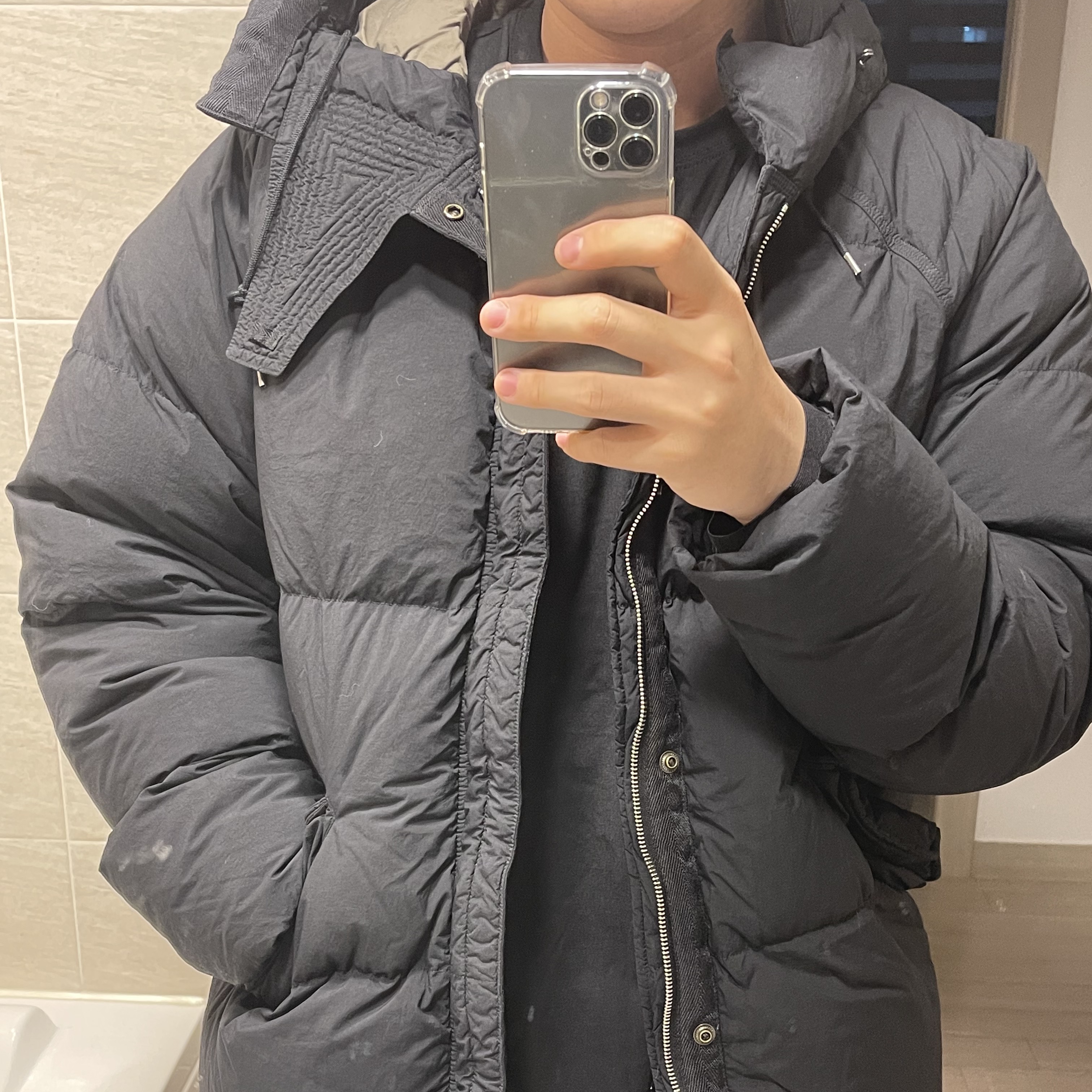Ten C Artic Down Parka Black 착용 스타일