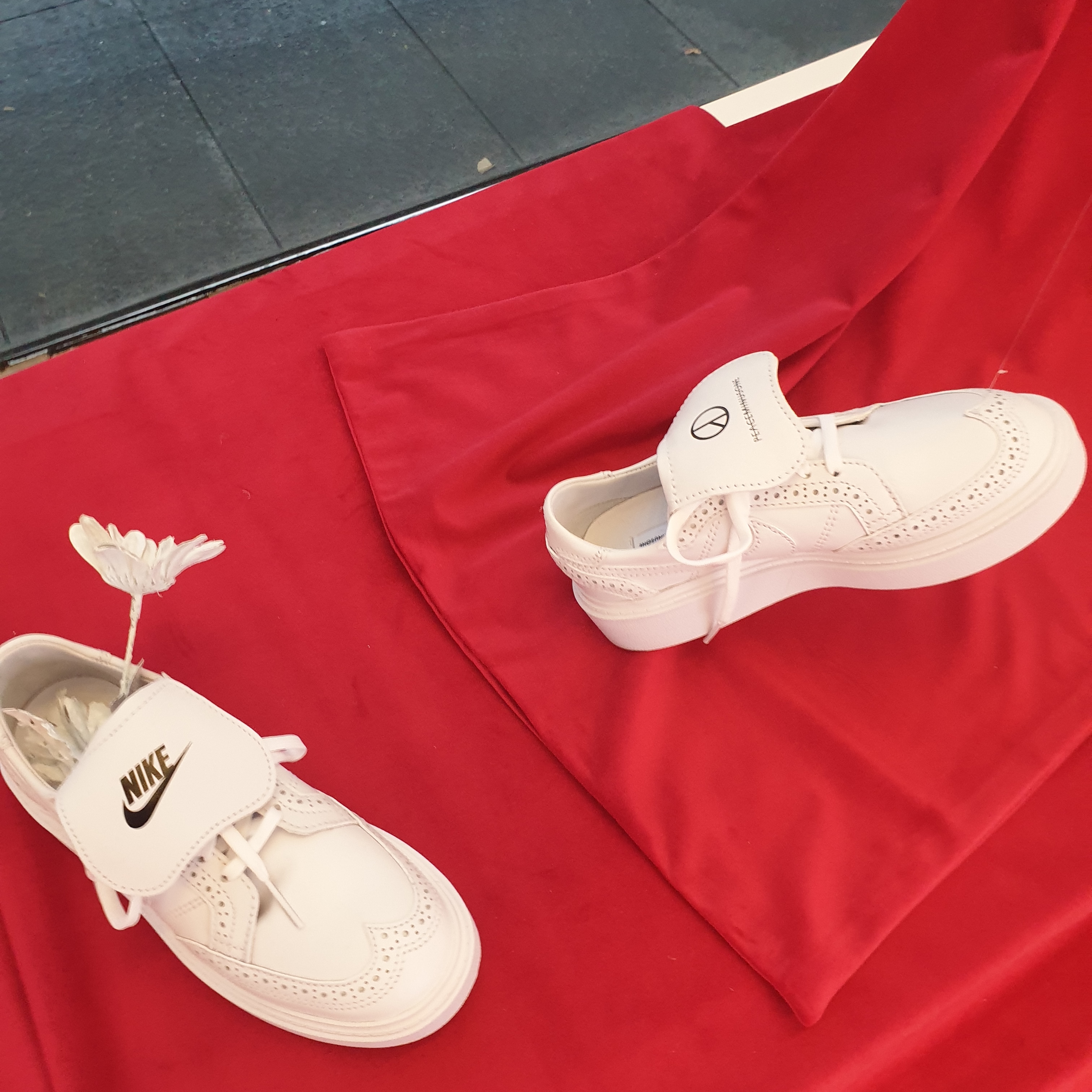 Nike x Peaceminusone Kwondo1 White 착용 스타일 - 4