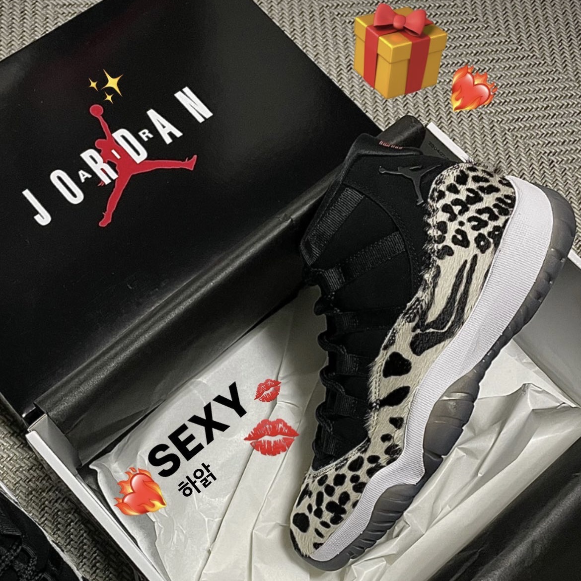 (W) Jordan 11 Retro Animal Instinct Black White 착용 스타일 - 2