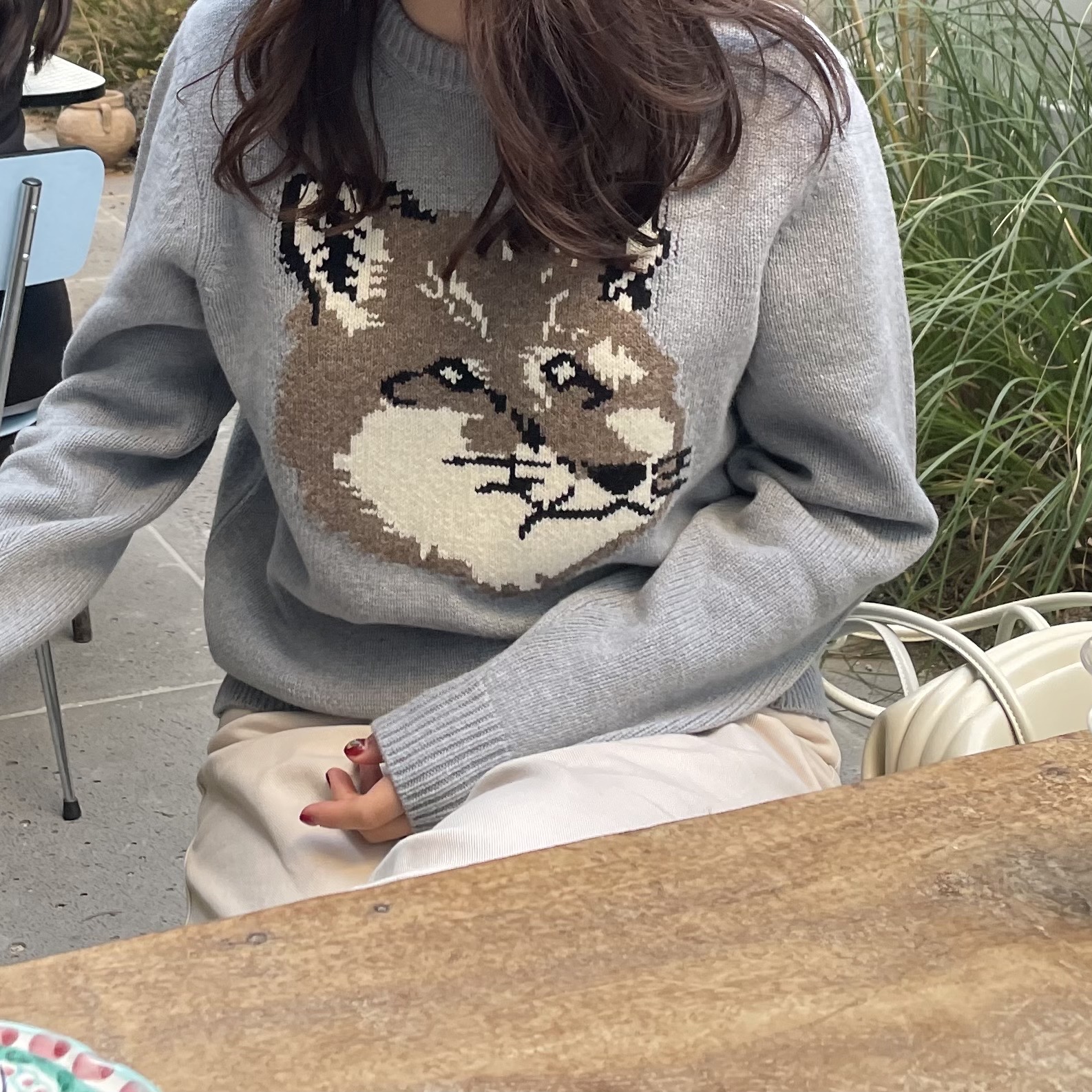 Maison Kitsune Big Fox Head Pullover Knit Grey 착용 스타일
