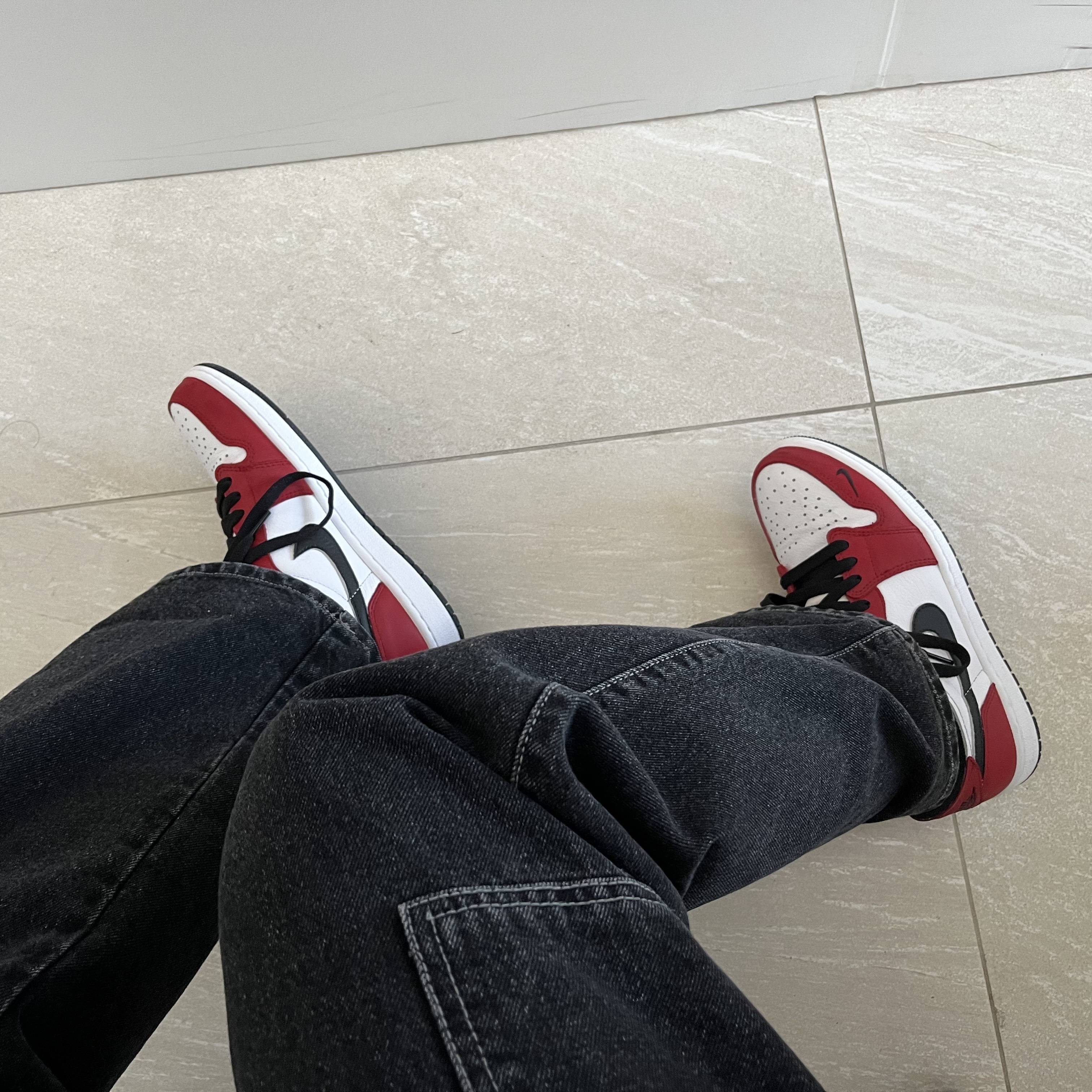 Jordan 1 Low OG Ghost Green 착용 스타일 - 1