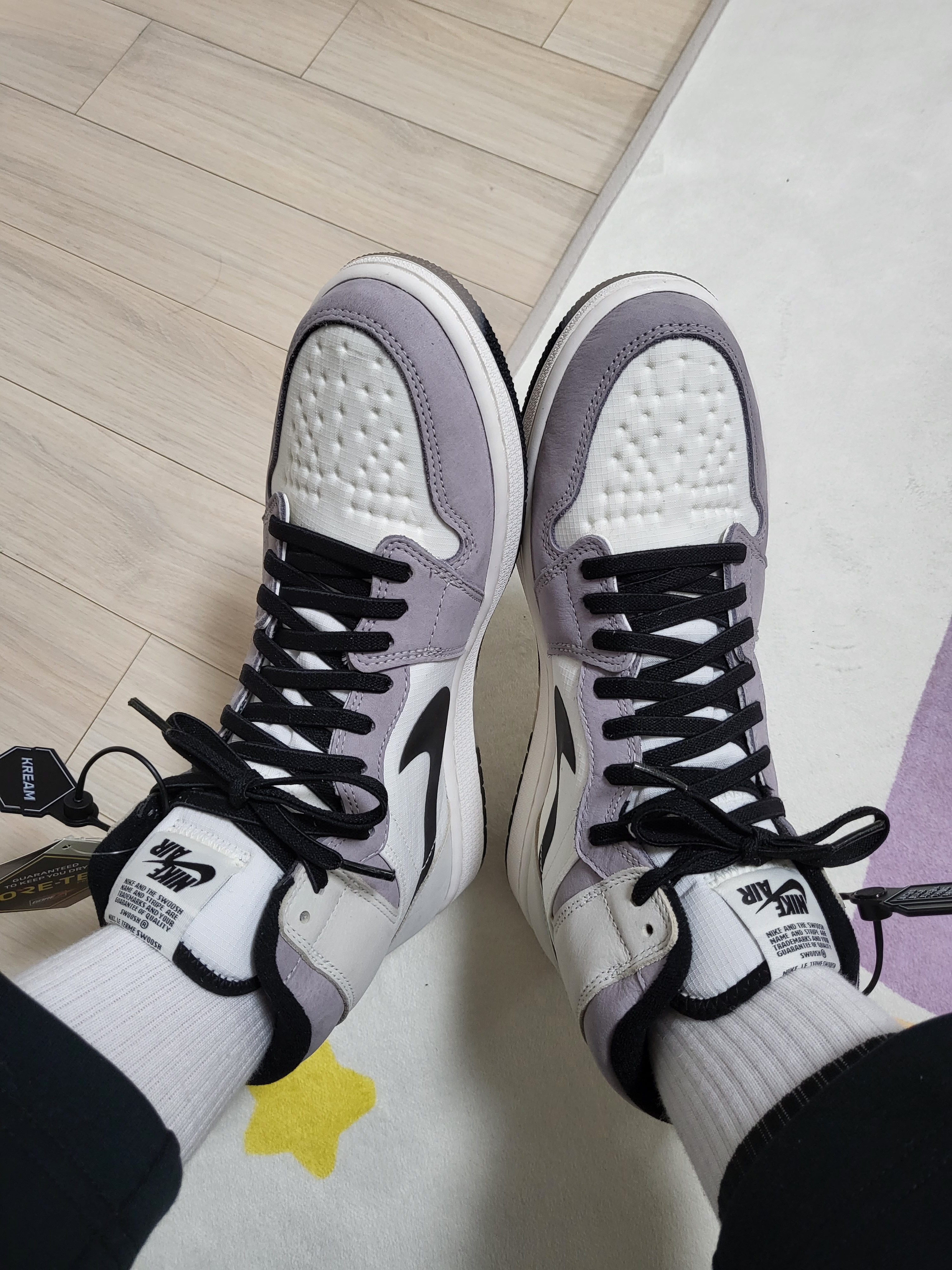 Jordan 1 Element Gore-Tex Sail 착용 스타일 - 1