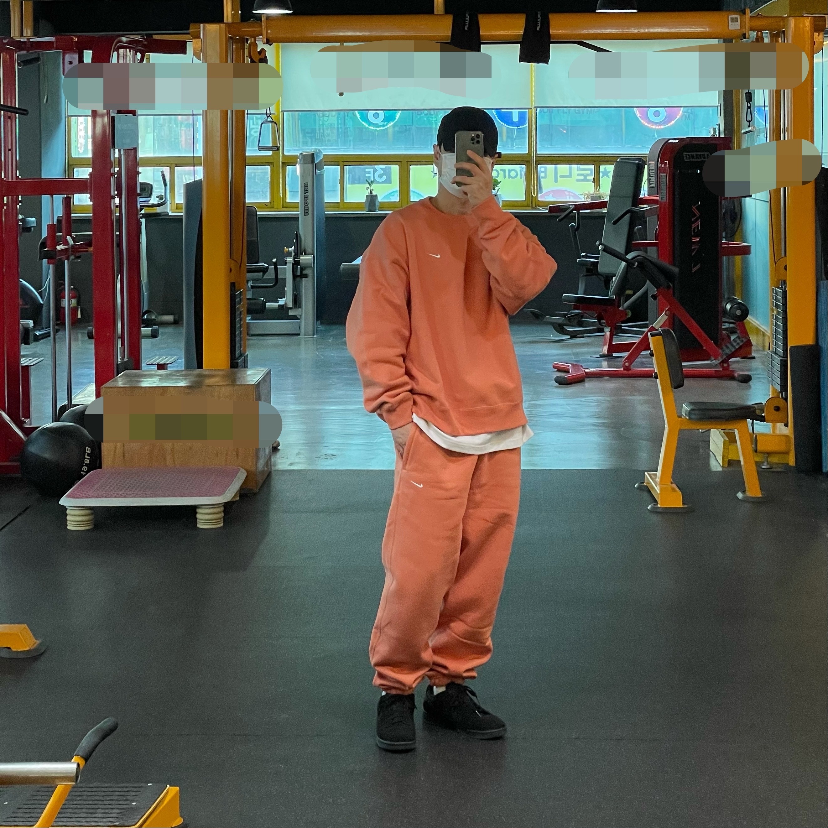 Nike M NRG Crew Fleece Healing Orange, Nike NRG Solo Swoosh Fleece Pants Healing Orange - Asia 착용 스타일