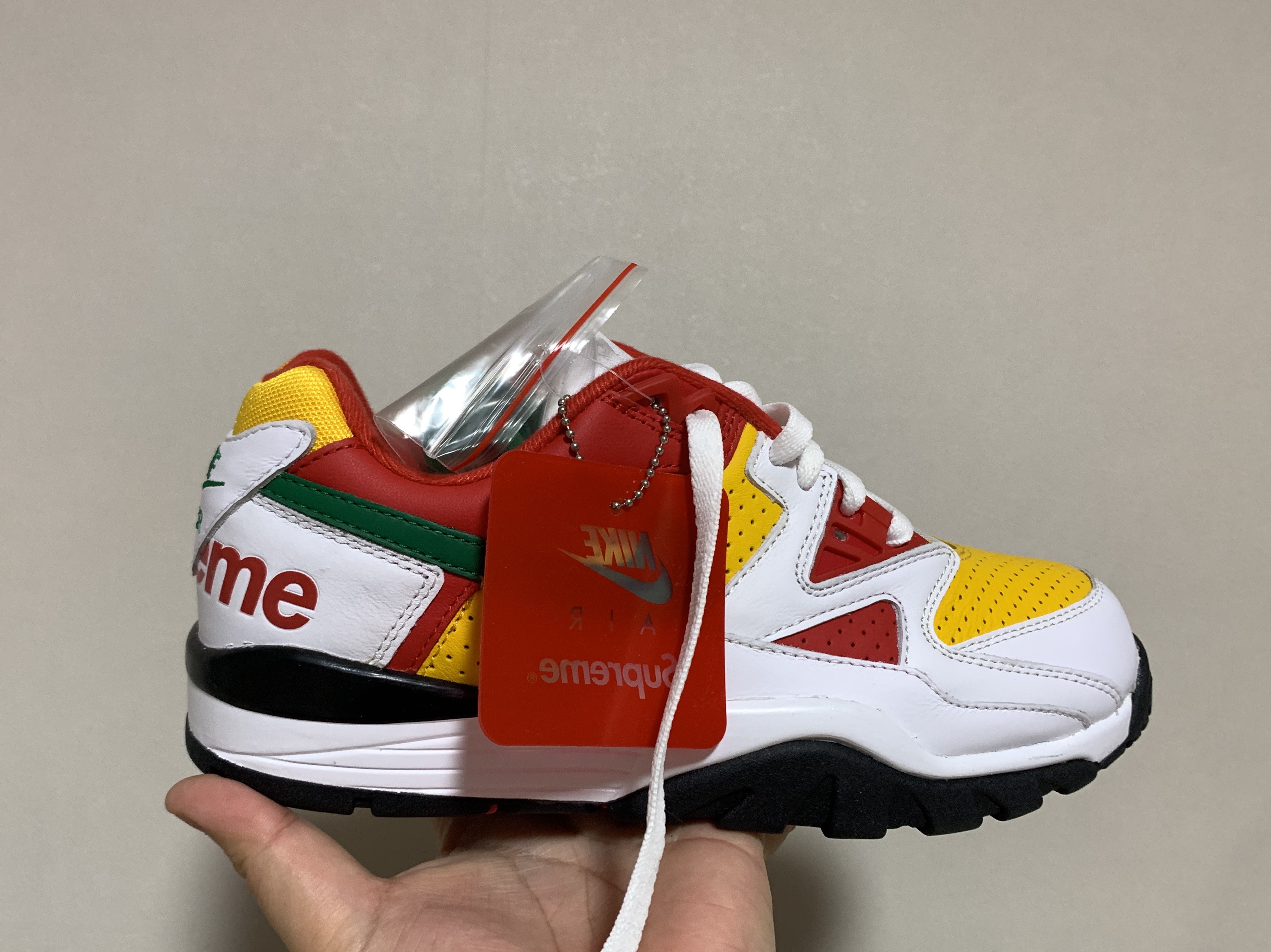 Nike x Supreme Air Cross Trainer 3 Low White 착용 스타일 - 1