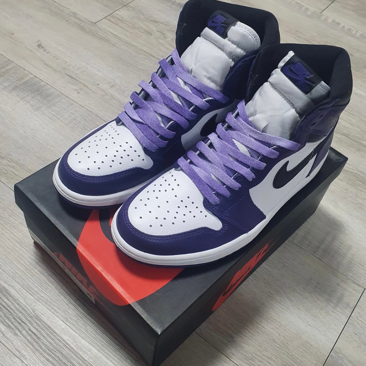 Jordan 1 Retro High OG Court Purple 2020 착용 스타일 - 3
