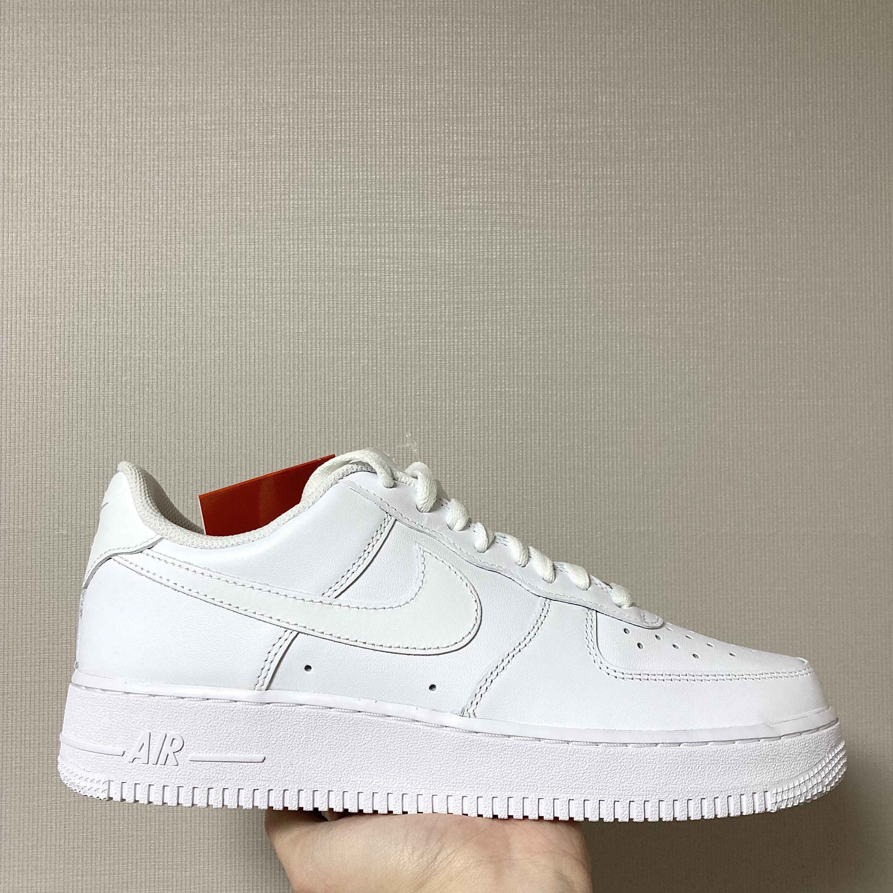 Nike Air Force 1 '07 Low White 착용 스타일