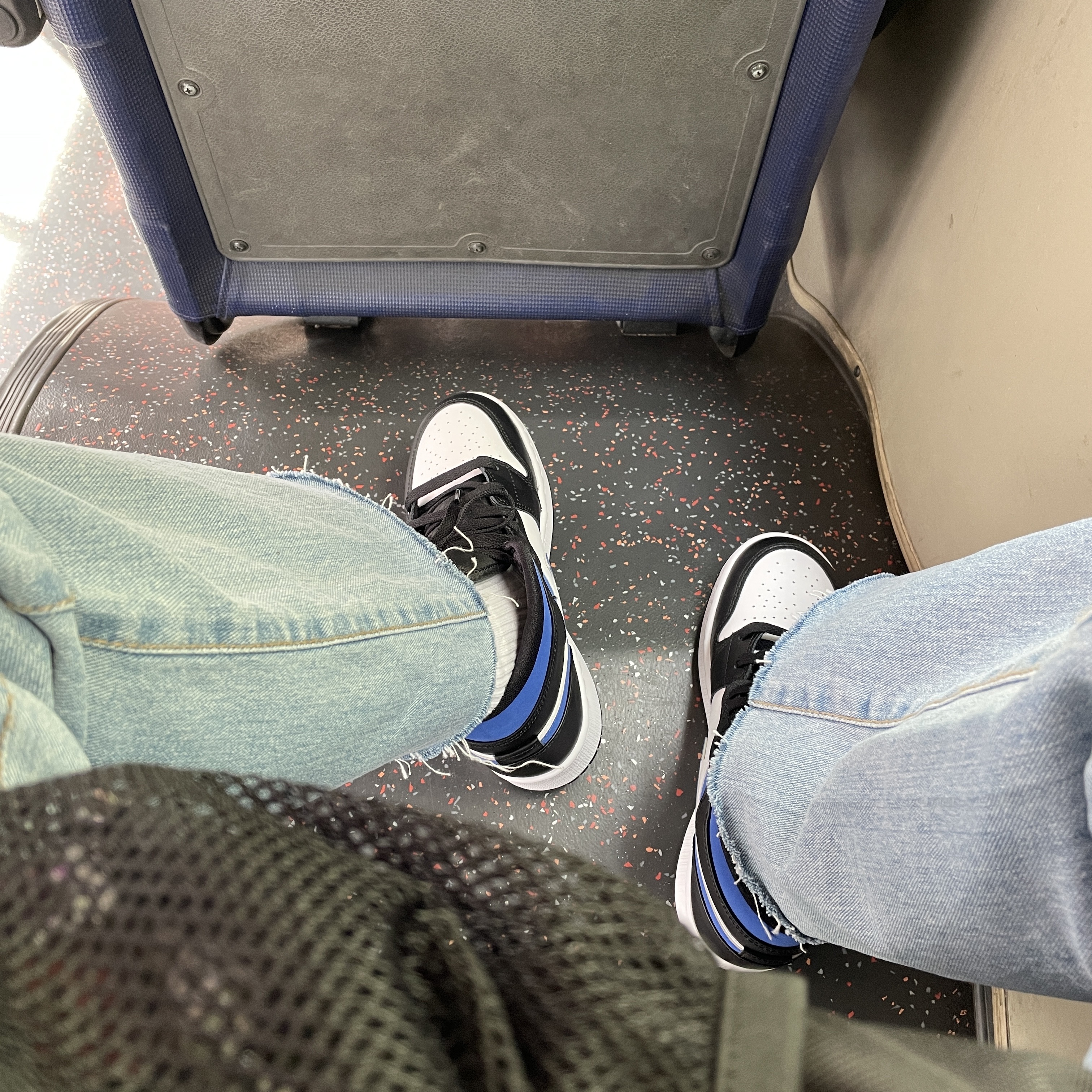 Jordan 1 Mid Racer Blue 착용 스타일