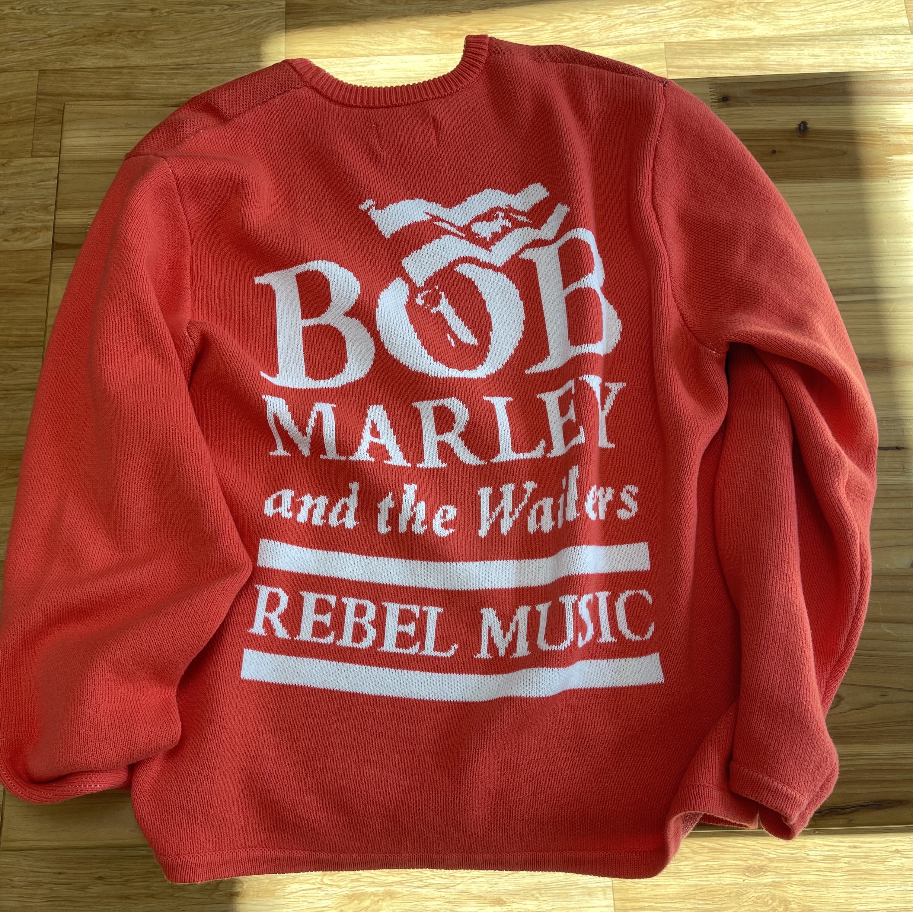 Stussy Bob Marley Sweater Red 착용 스타일 - 2