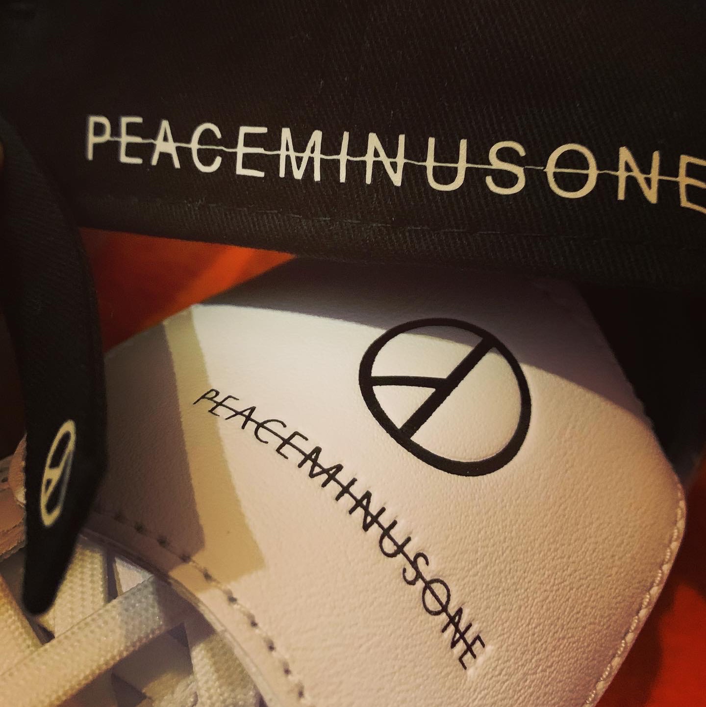Nike x Peaceminusone Kwondo1 White 착용 스타일 - 2