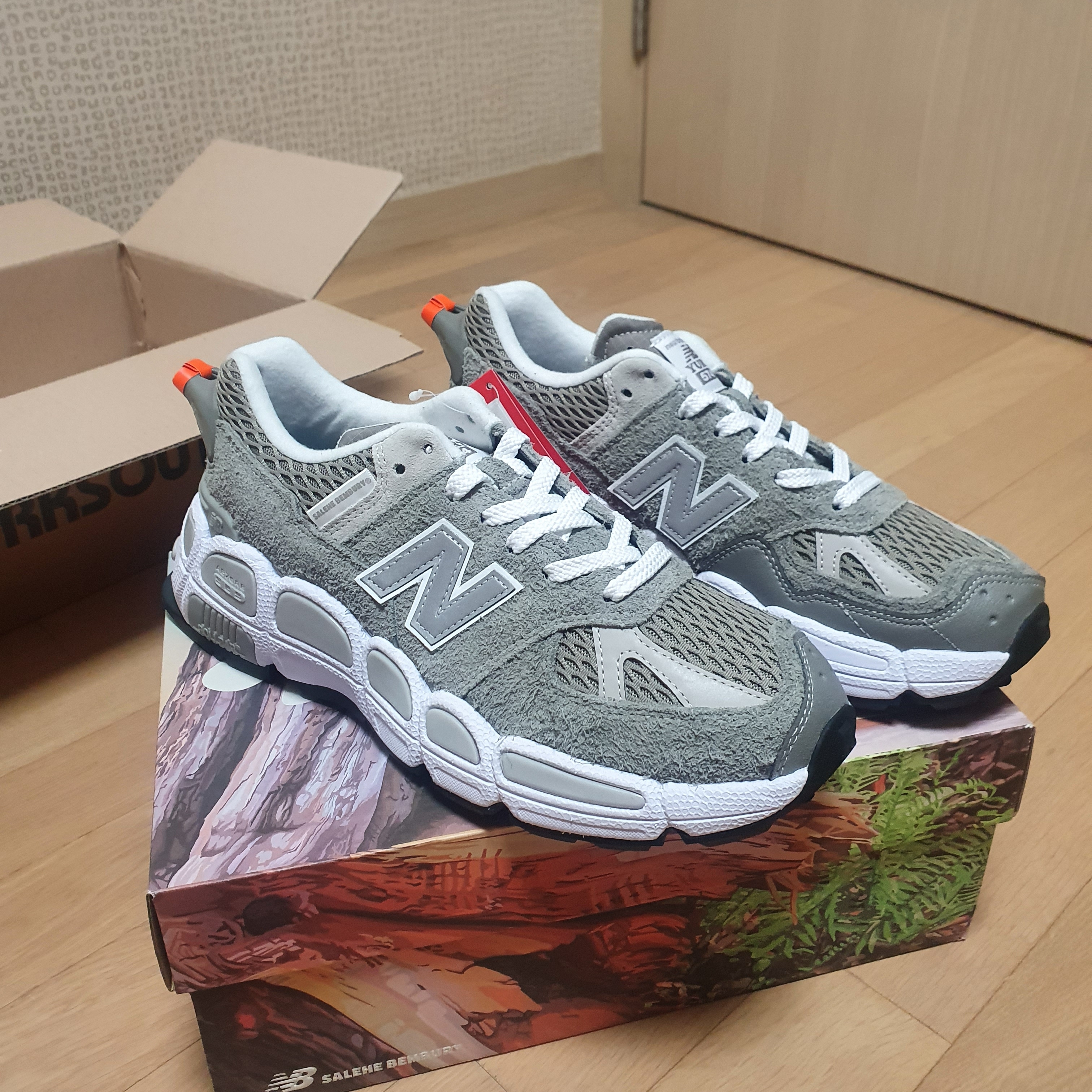 New Balance x Salehe Bembury 574 Yurt Shark Skin 착용 스타일 - 1