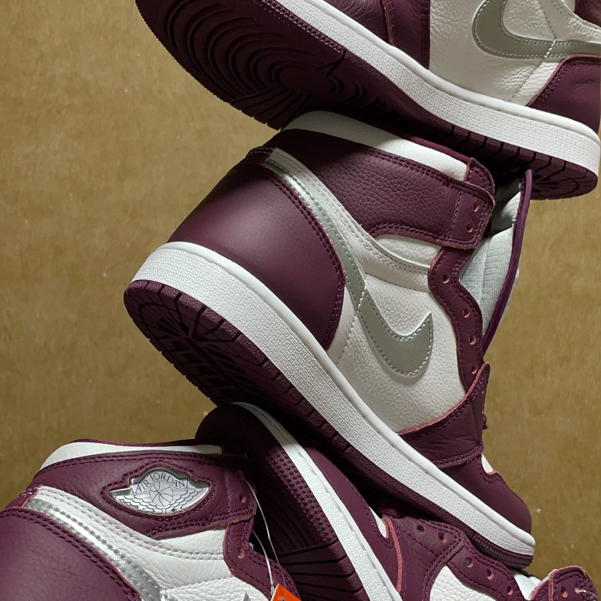 Jordan 1 Retro High OG Bordeaux, (GS) Jordan 1 Retro High OG Bordeaux 착용 스타일