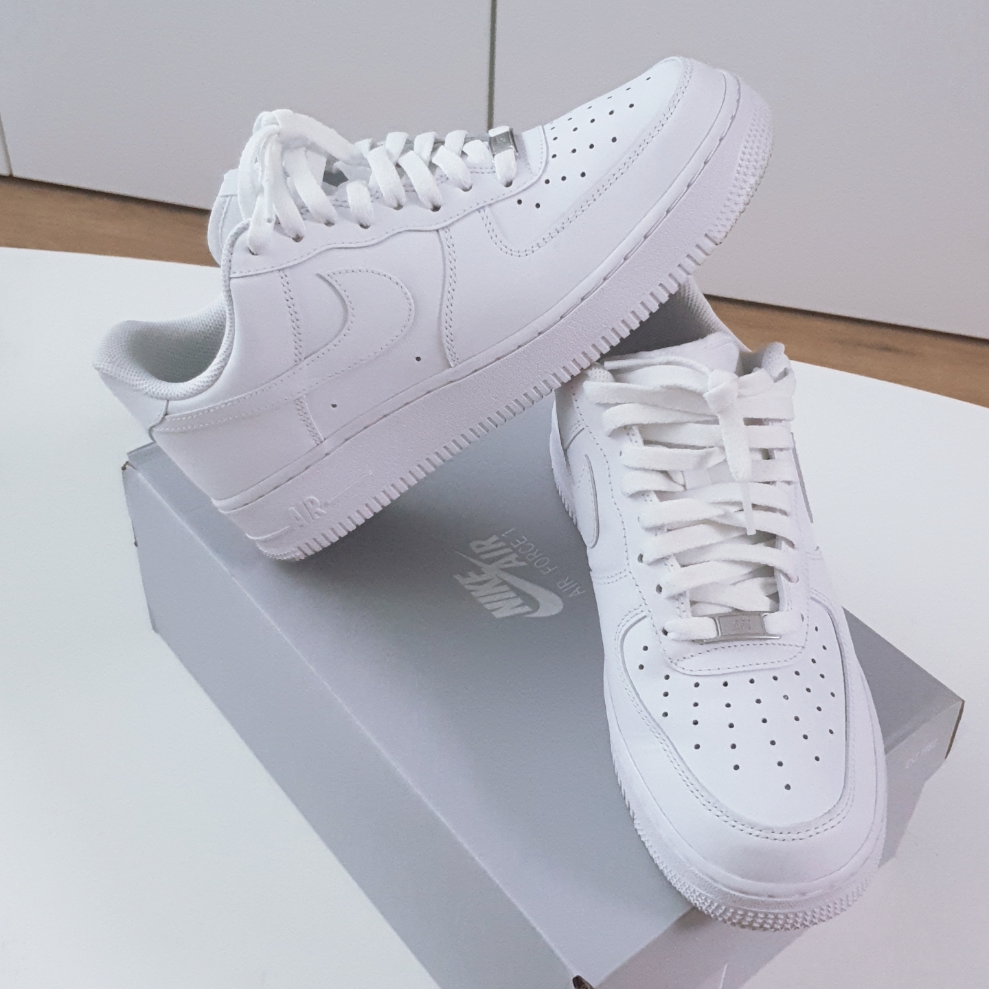 Nike Air Force 1 '07 Low White 착용 스타일 - 2