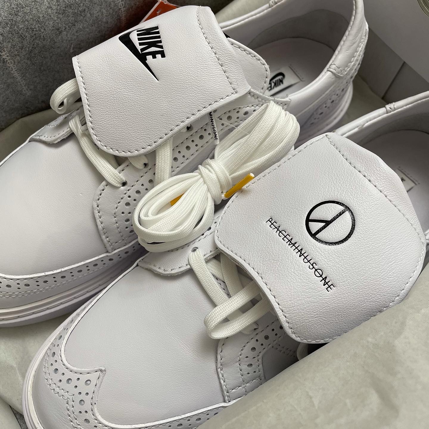 Nike x Peaceminusone Kwondo1 White 착용 스타일 - 2
