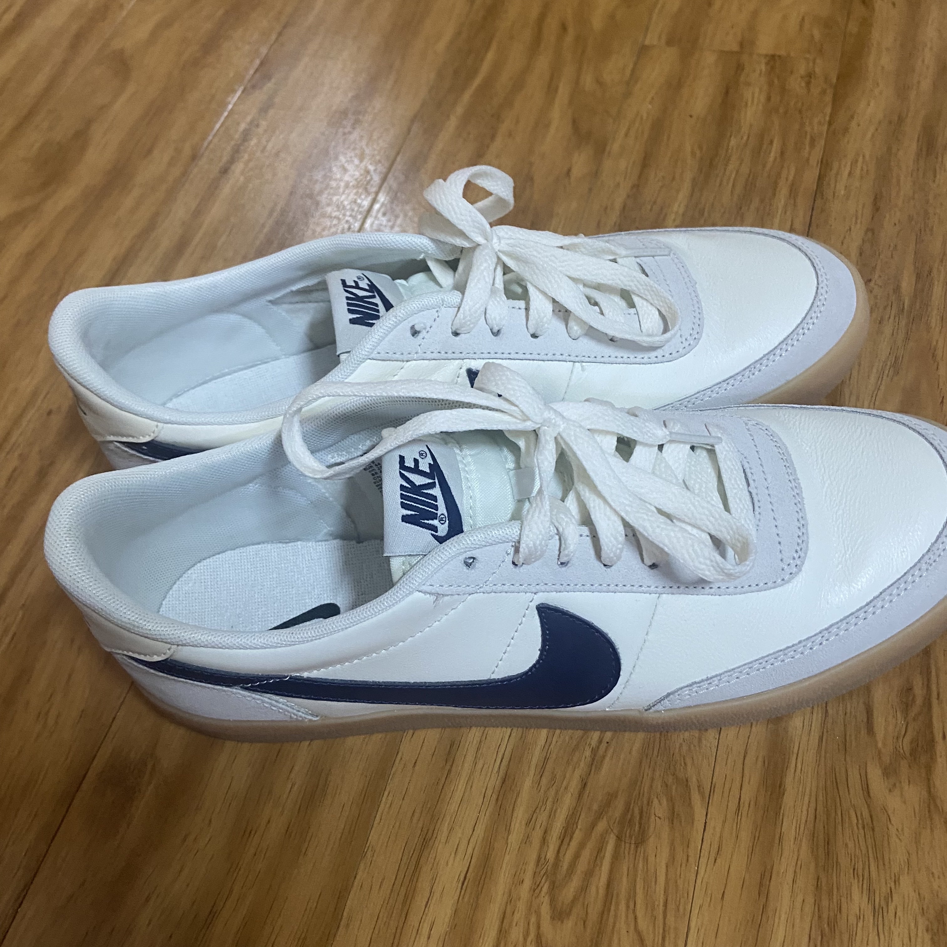 Nike x J.Crew Killshot 2 Sail Midnight Navy 착용 스타일