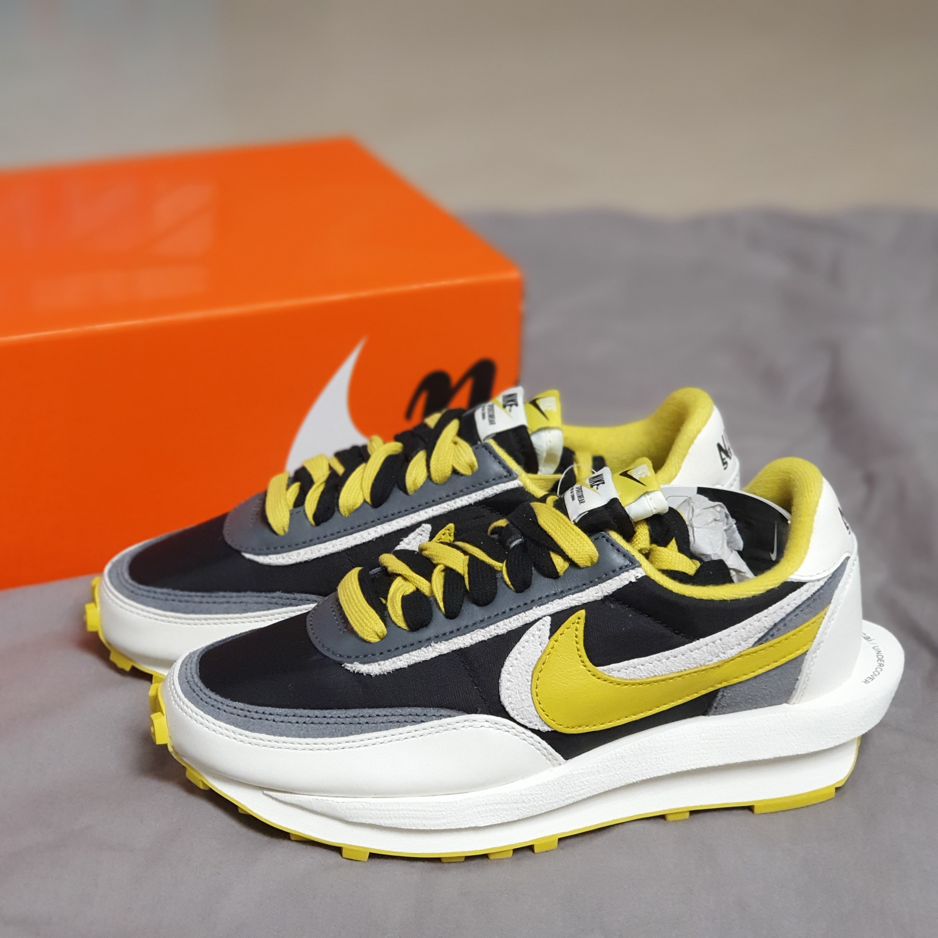 Nike x Sacai x Undercover LDWaffle Black Bright Citron 착용 스타일 - 1