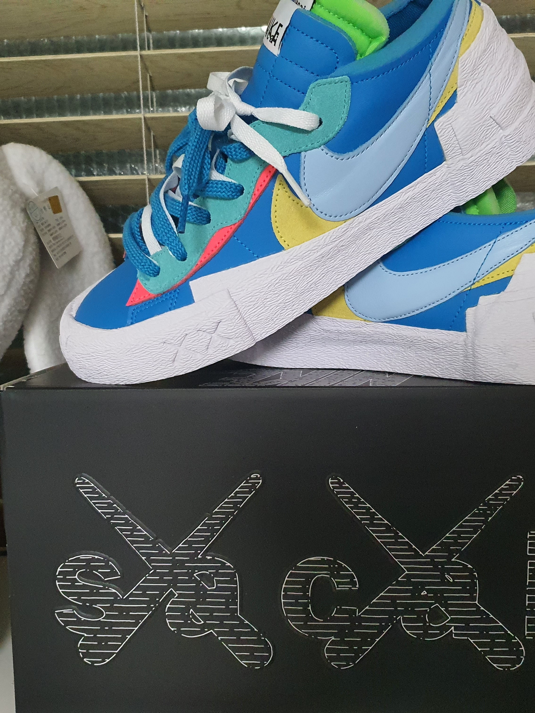 Nike x Sacai x Kaws Blazer Low Neptune Blue 착용 스타일