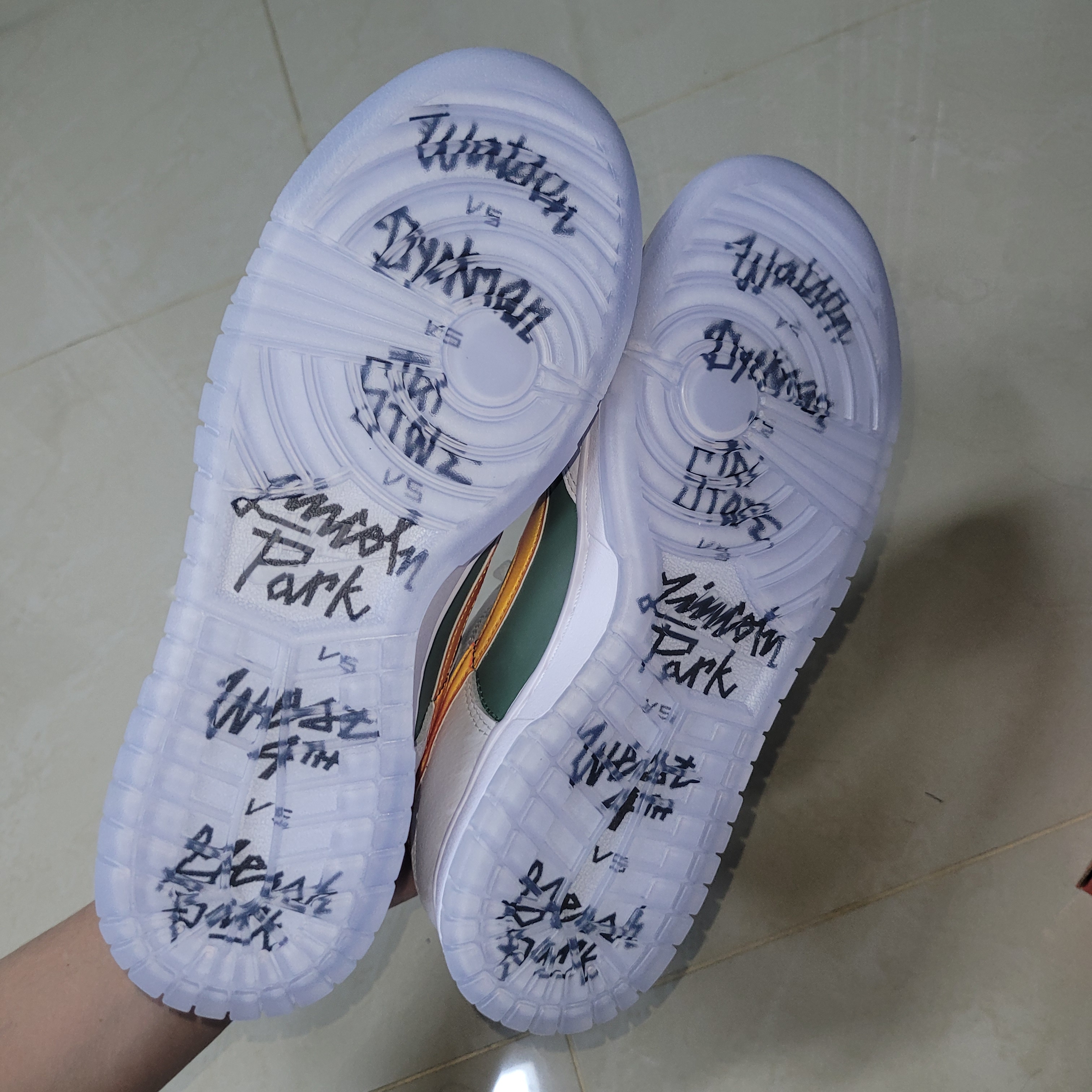 Nike Dunk Low NY vs NY 착용 스타일 - 1
