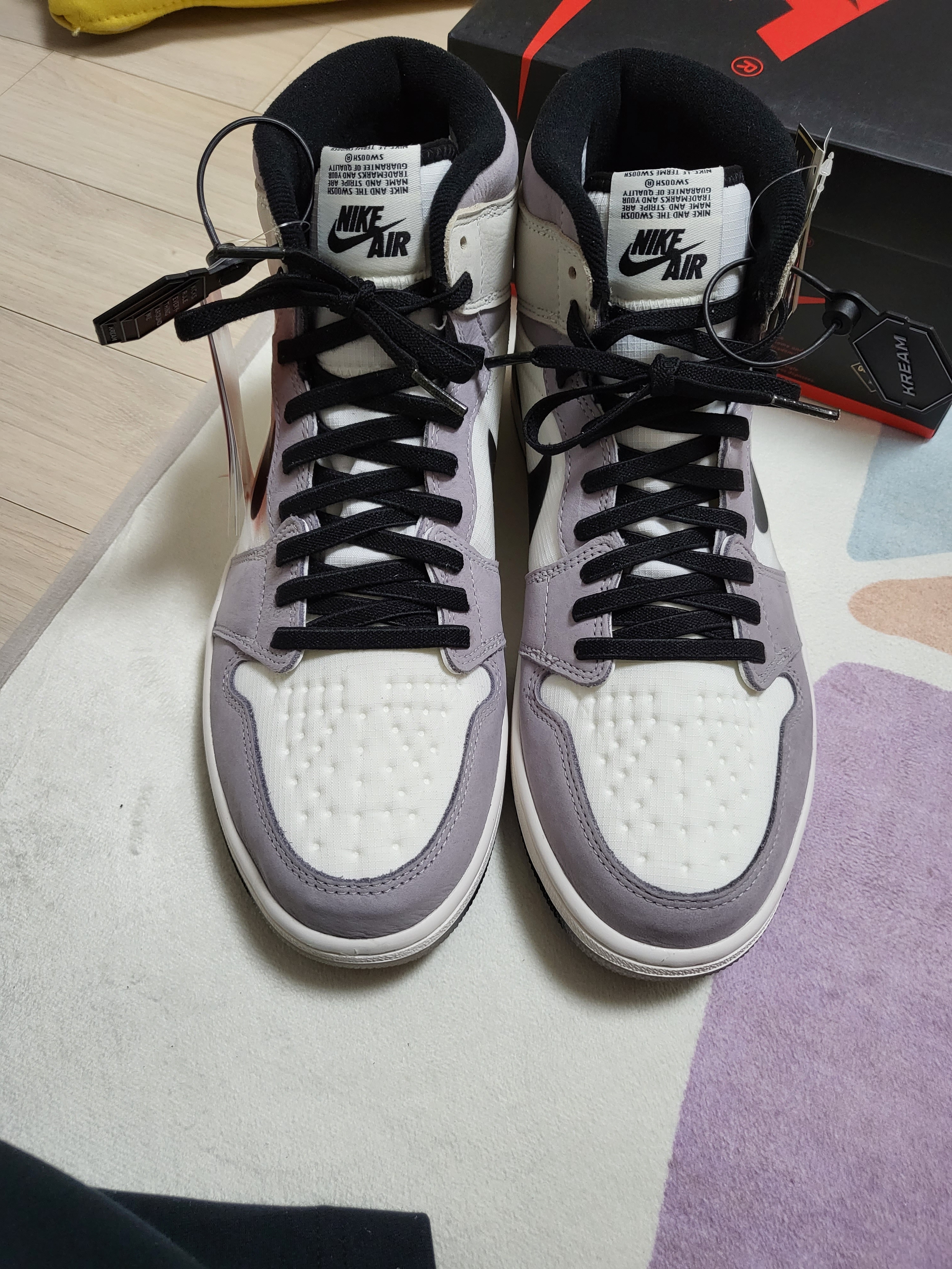 Jordan 1 Element Gore-Tex Sail 착용 스타일 - 3