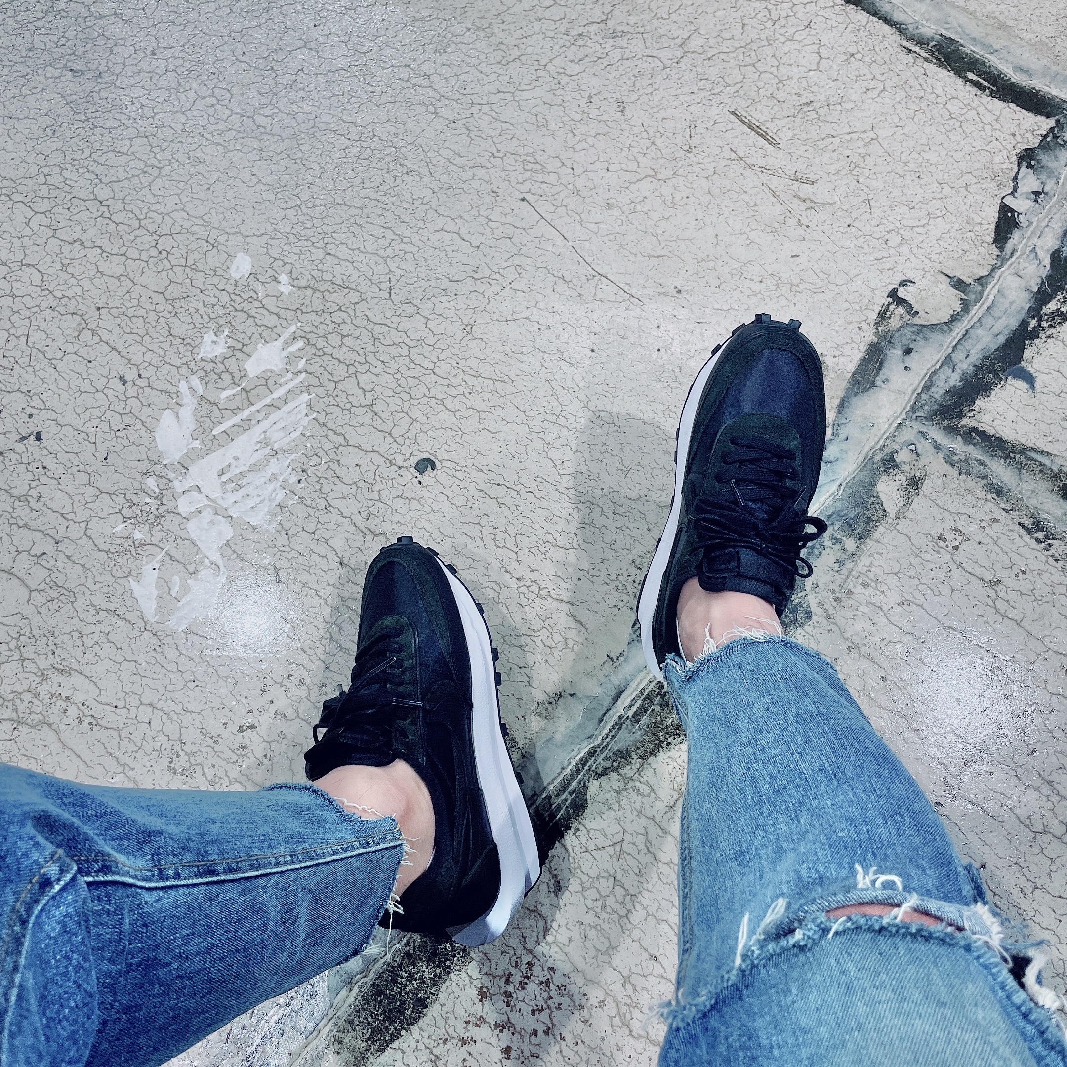 Nike x Sacai LDWaffle Black Nylon 착용 스타일 - 2
