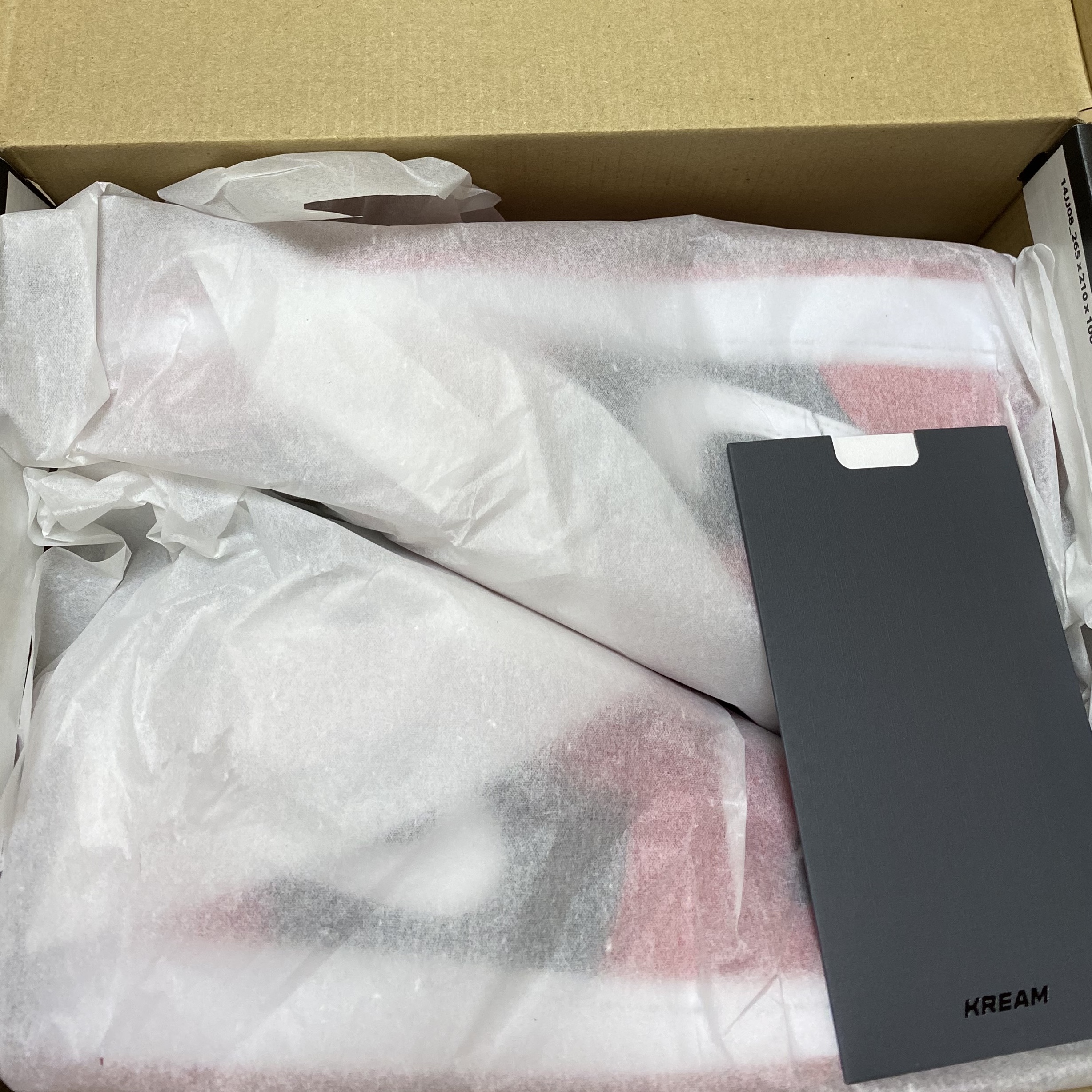 (GS) Jordan 1 Low Black Very Berry 착용 스타일 - 2