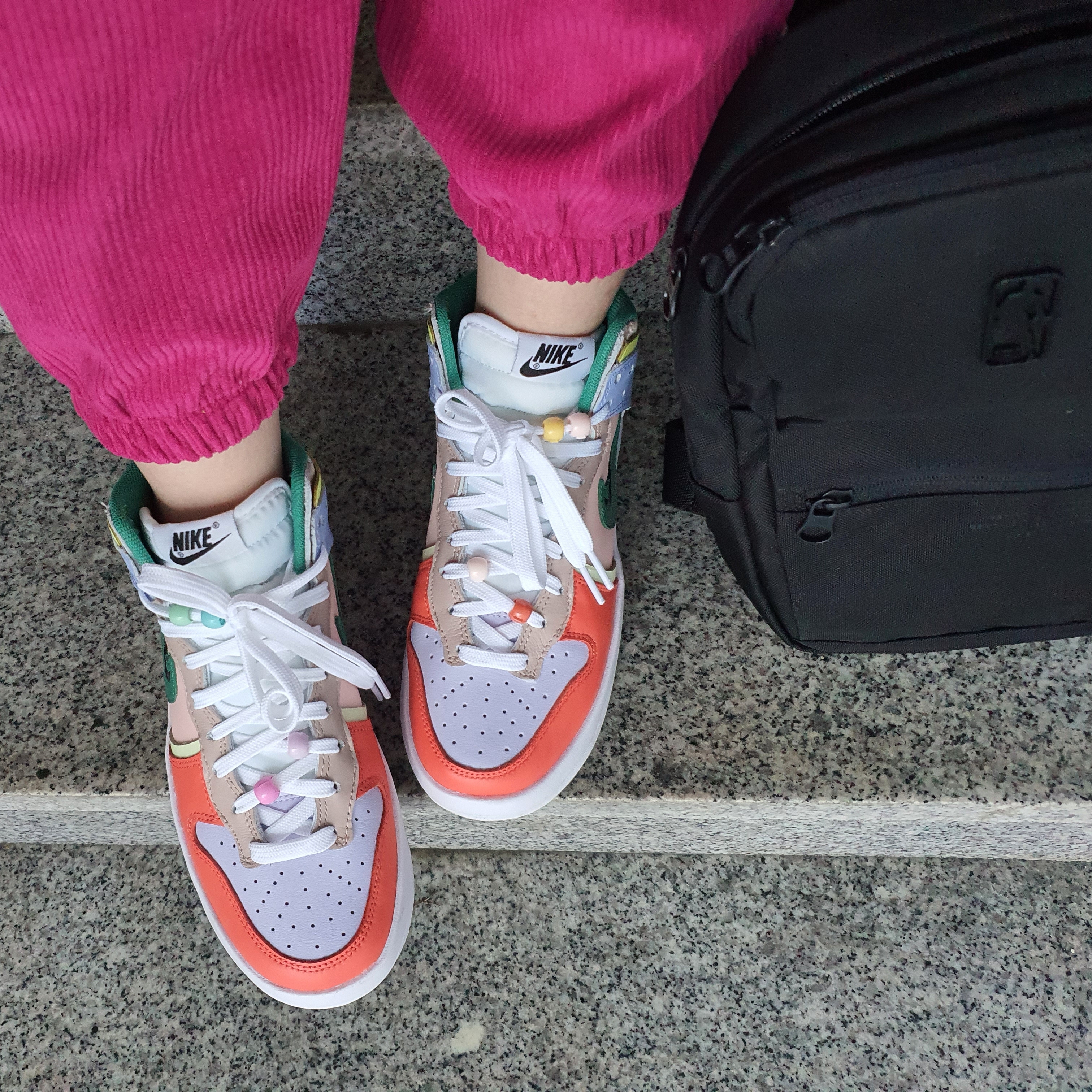 (W) Nike Dunk High Up Pastels 착용 스타일 - 1