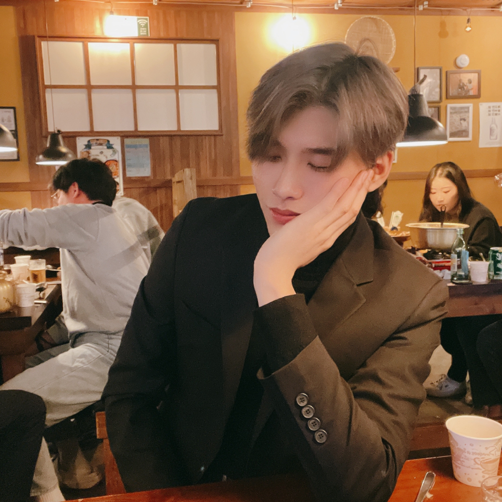 KREAM 프로필 이미지