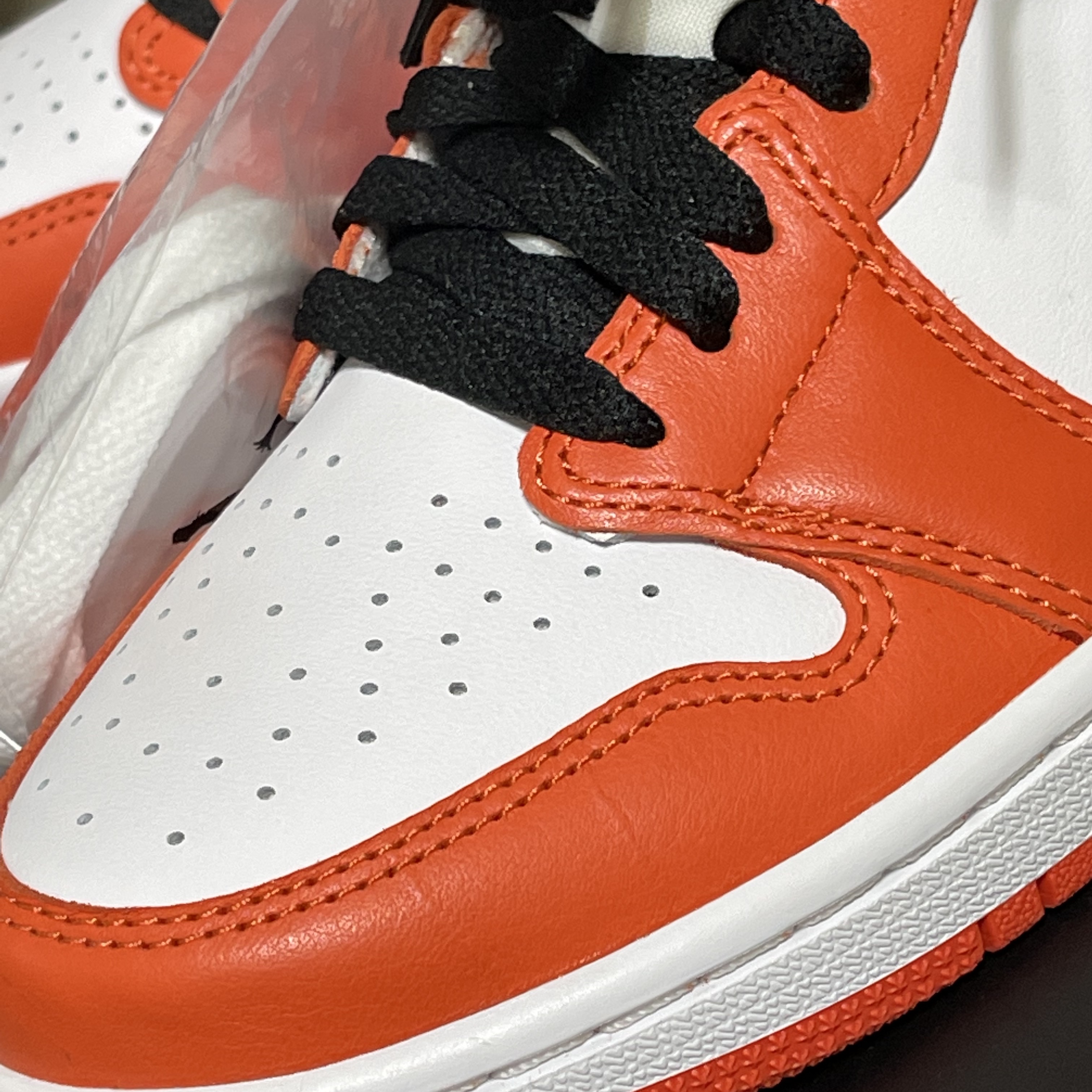 (W) Jordan 1 Low OG Starfish, Jordan 1 Low OG Starfish 착용 스타일 - 1