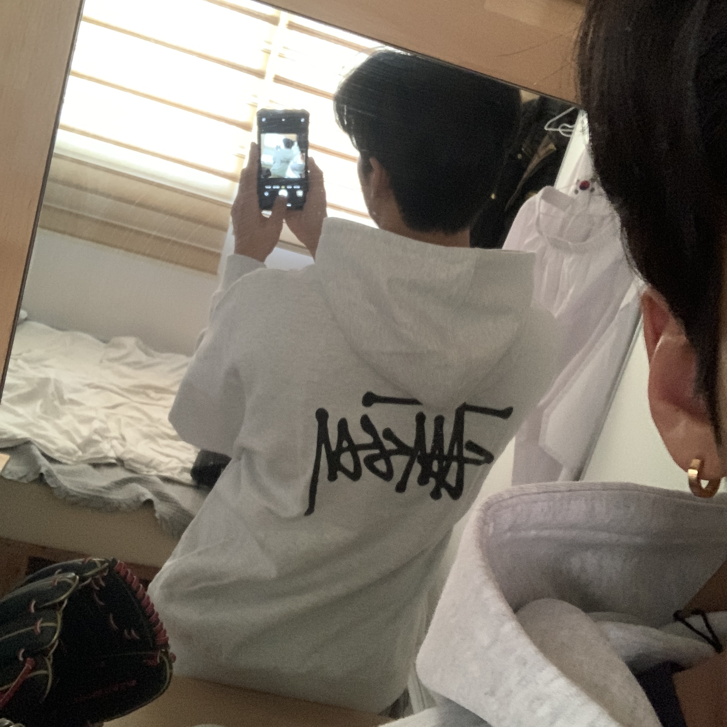 Stussy Basic Stussy Hoodie Ash Heather 2021 착용 스타일