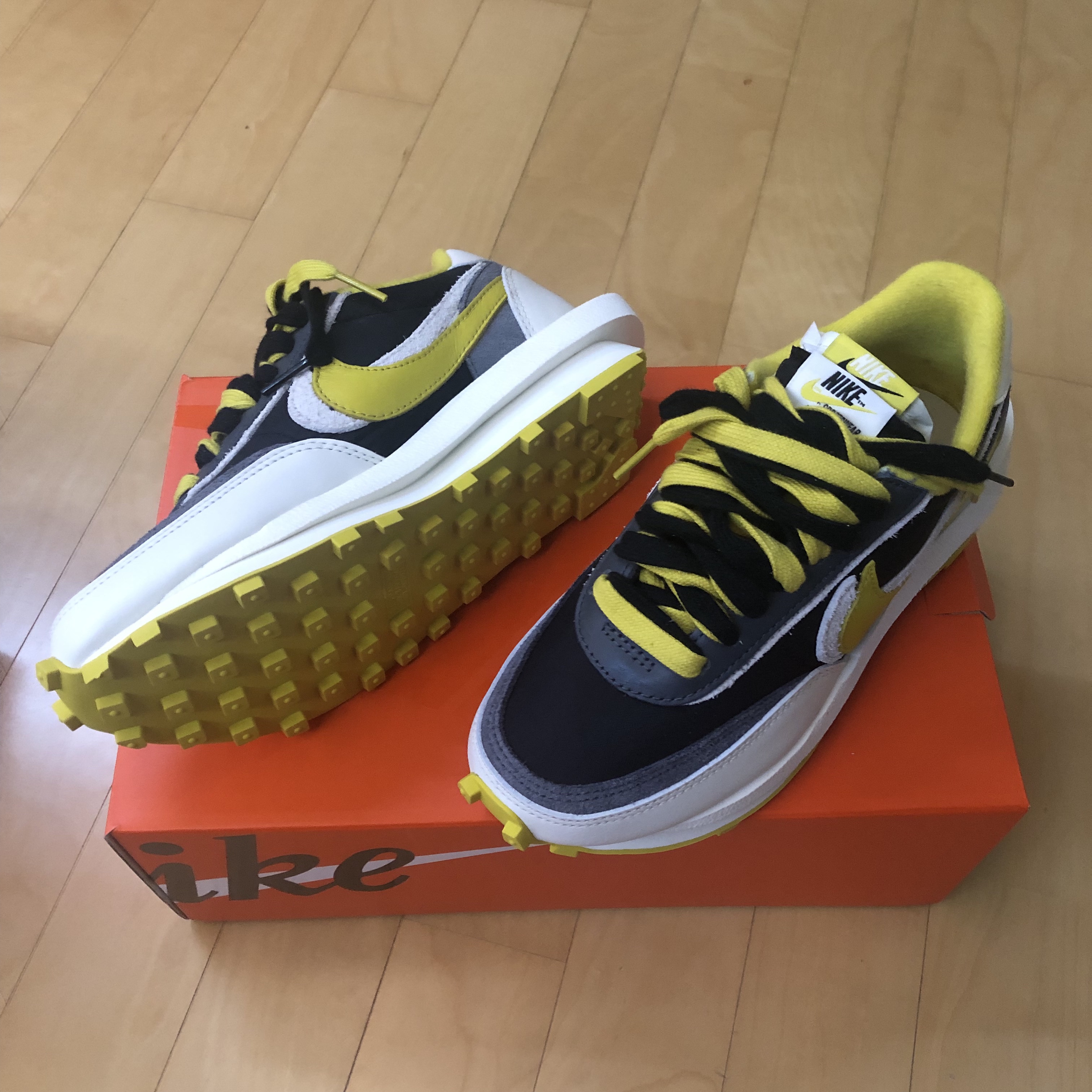 Nike x Sacai x Undercover LDWaffle Black Bright Citron 착용 스타일 - 5