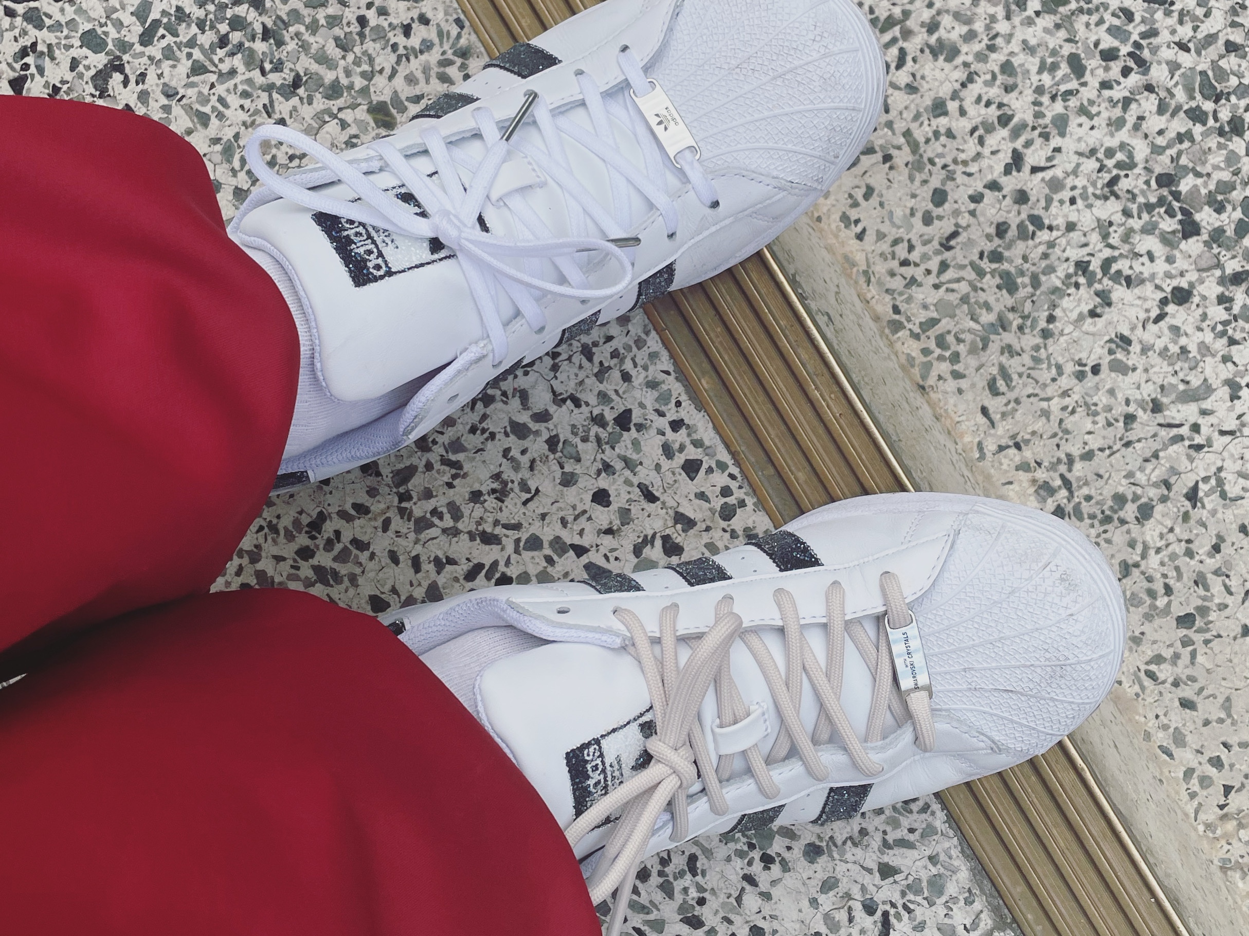 Adidas x Swarovski Superstar White Black 착용 스타일