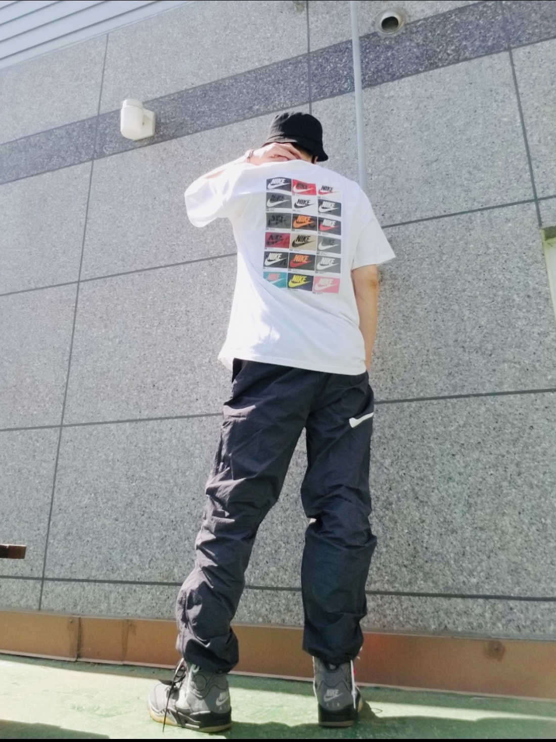Jordan 5 x Off-White Retro SP Black Muslin, Nike x Stussy Beach Pants Off Noir 착용 스타일 - 2