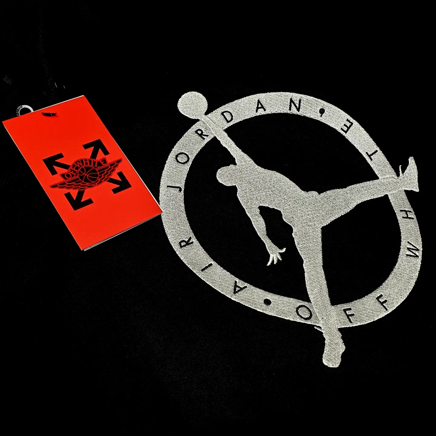Jordan x Off-White Hoodie Black - Asia 착용 스타일 - 2