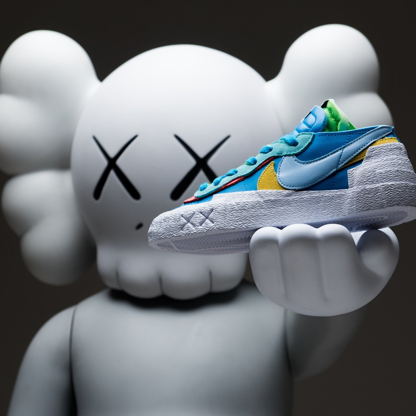 Nike x Sacai x Kaws Blazer Low Neptune Blue 착용 스타일 - 3